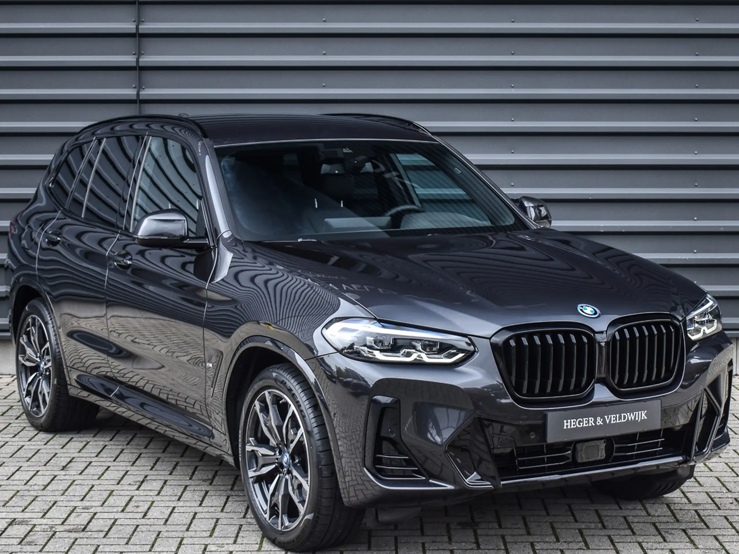 BMW - X3