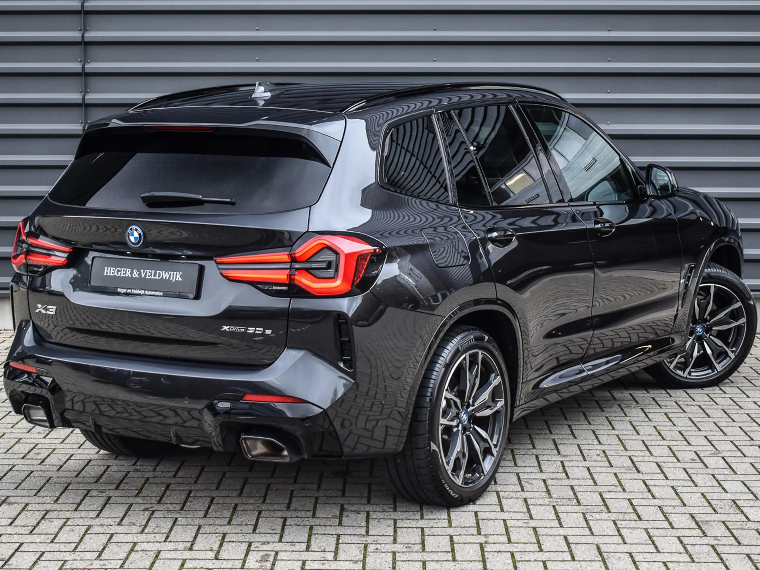 BMW - X3