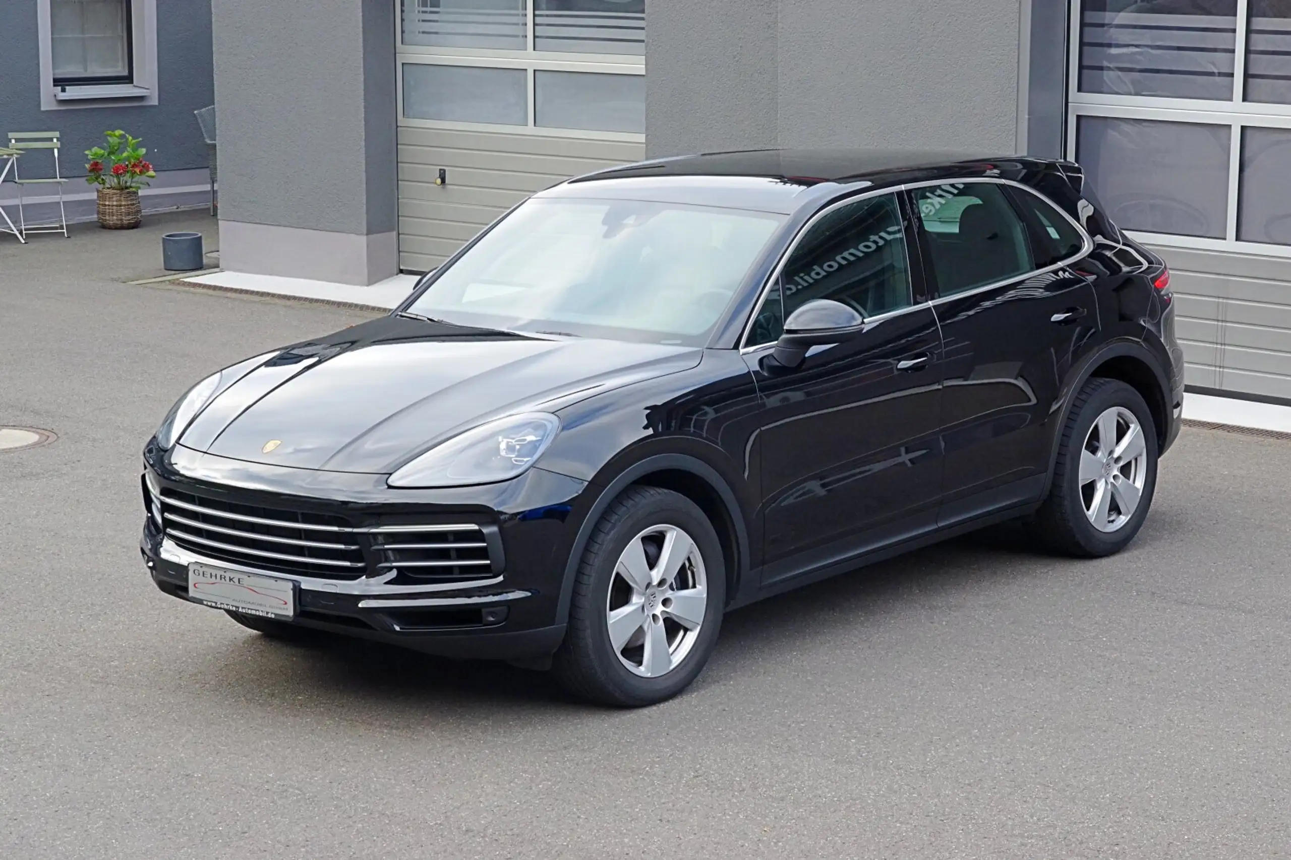 Porsche - Cayenne