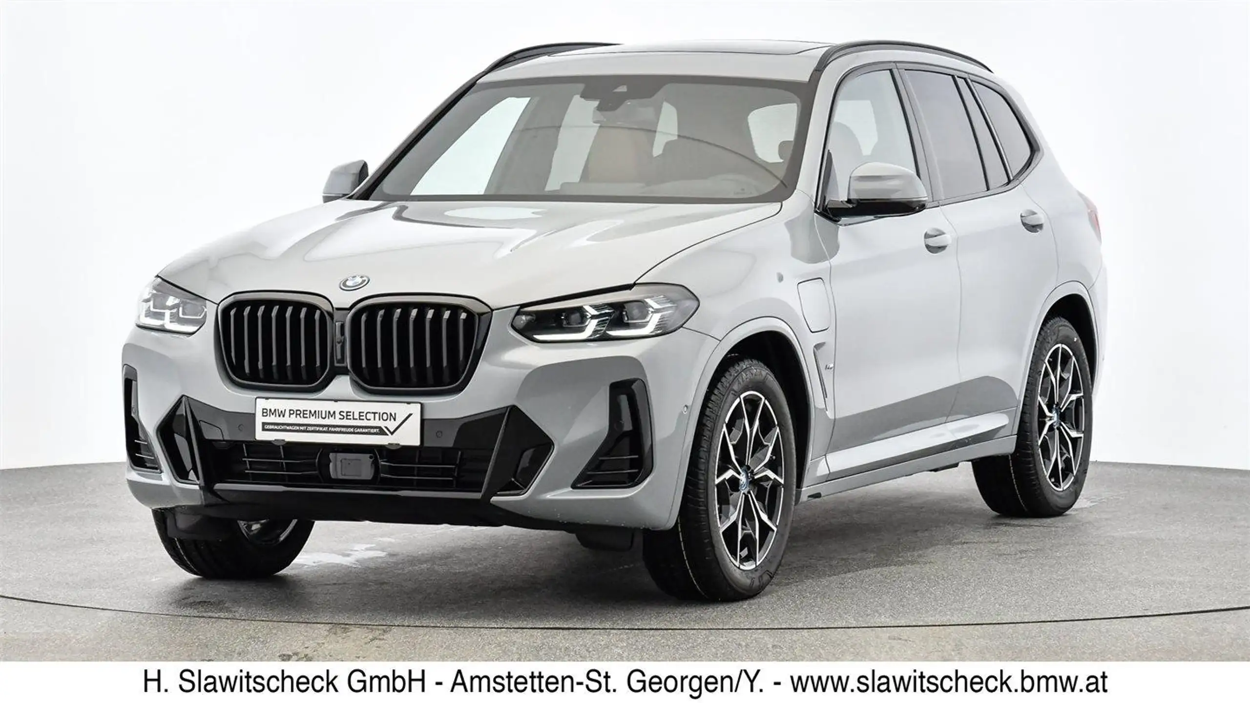 BMW - X3