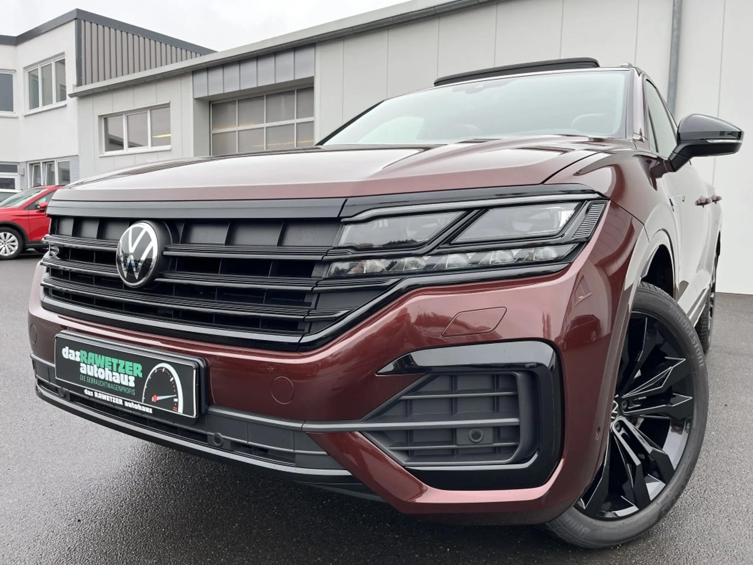 Volkswagen - Touareg