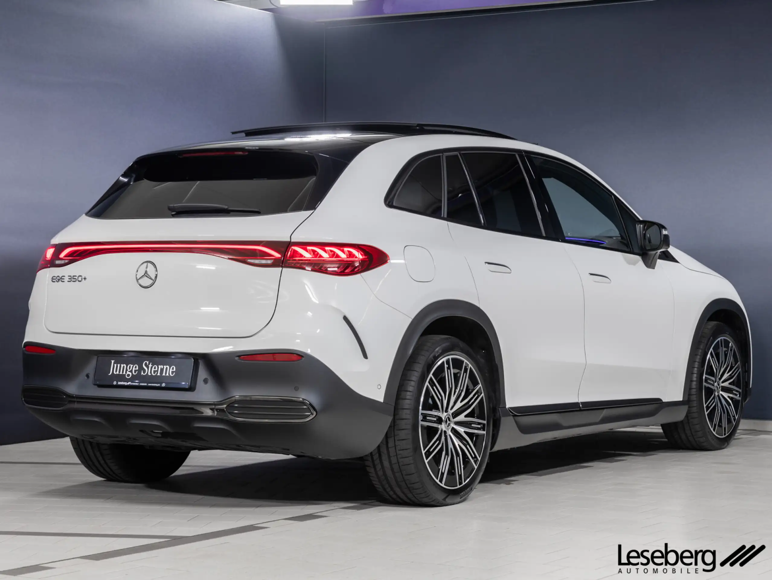 Mercedes-Benz - EQE SUV