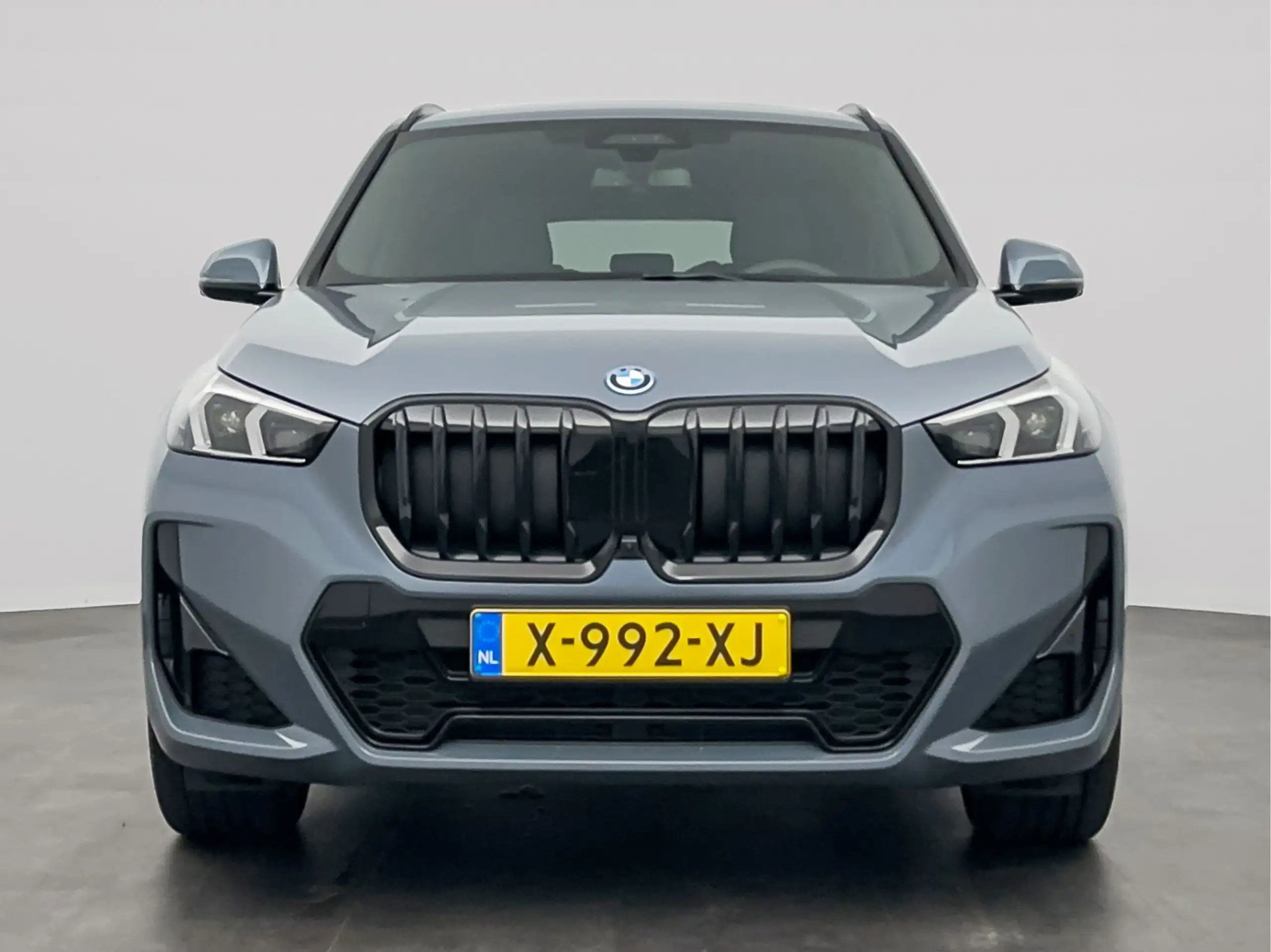 BMW - X1