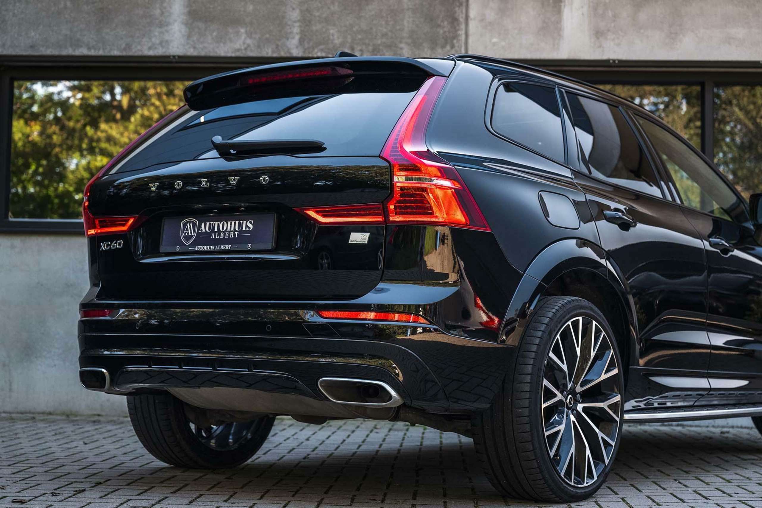 Volvo - XC60