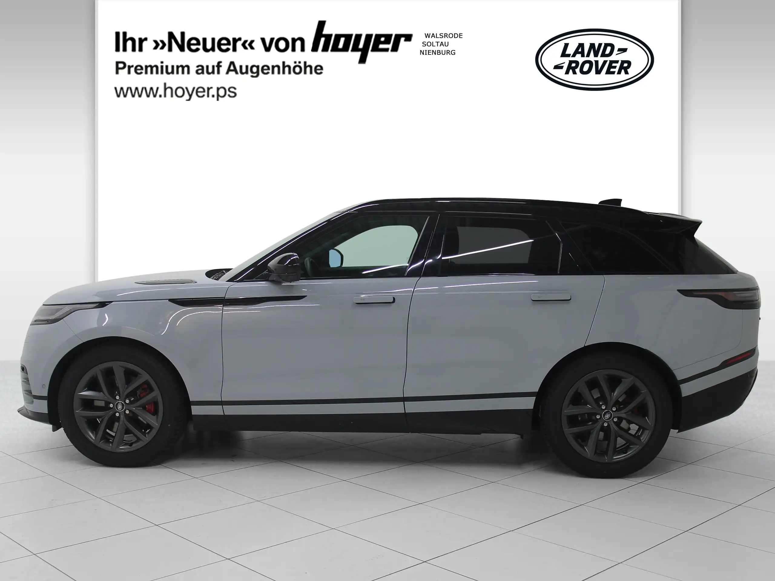 Land Rover - Range Rover Velar