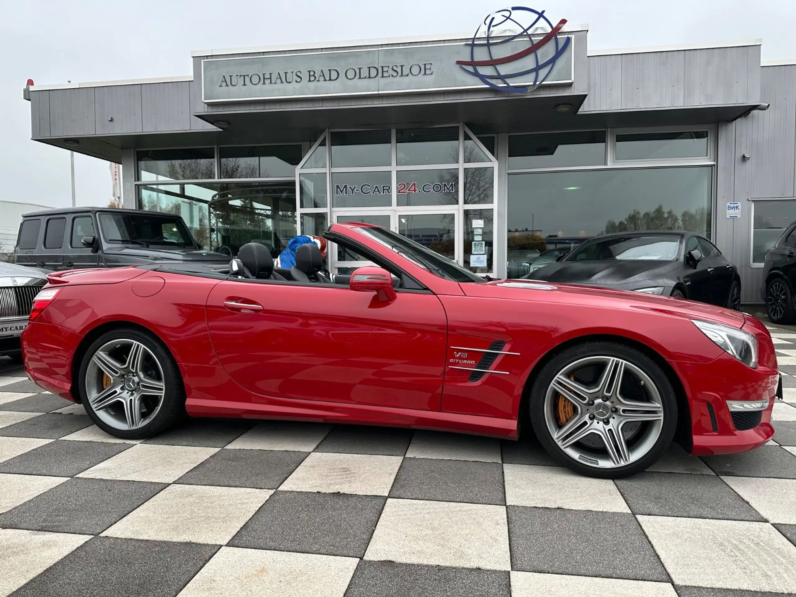 Mercedes-Benz - SL 63 AMG