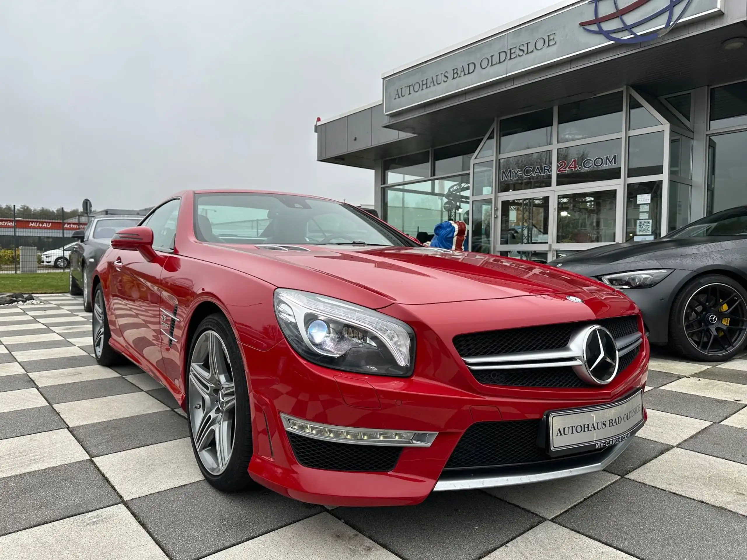 Mercedes-Benz - SL 63 AMG