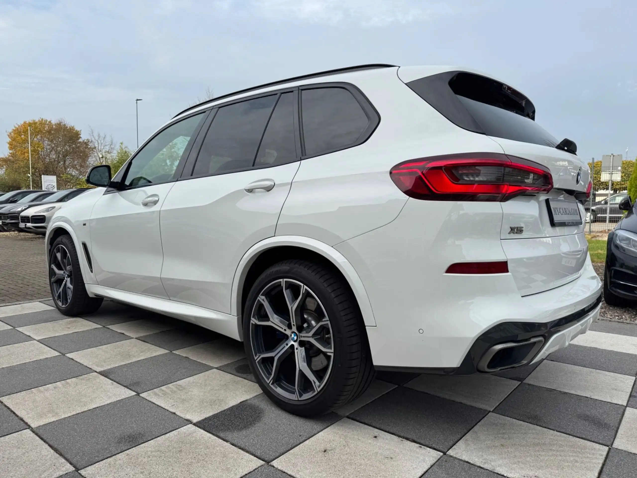 BMW - X5 M