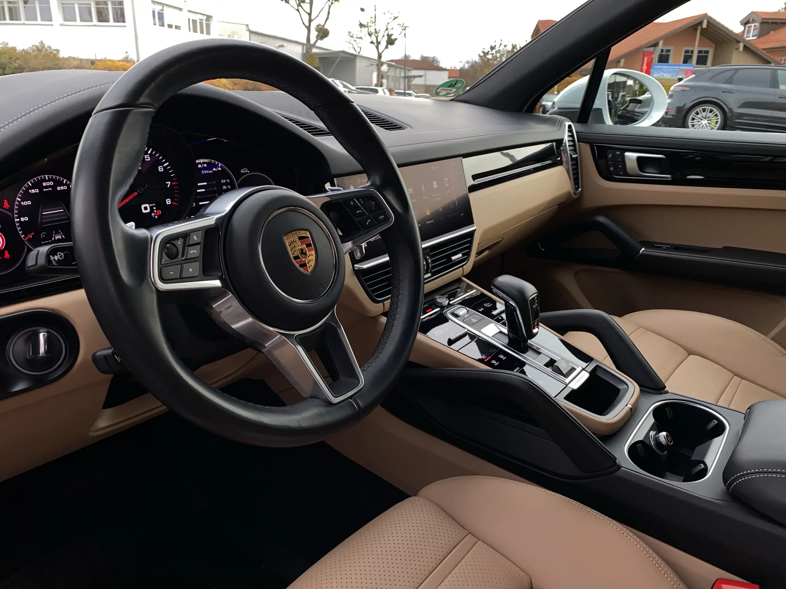 Porsche - Cayenne