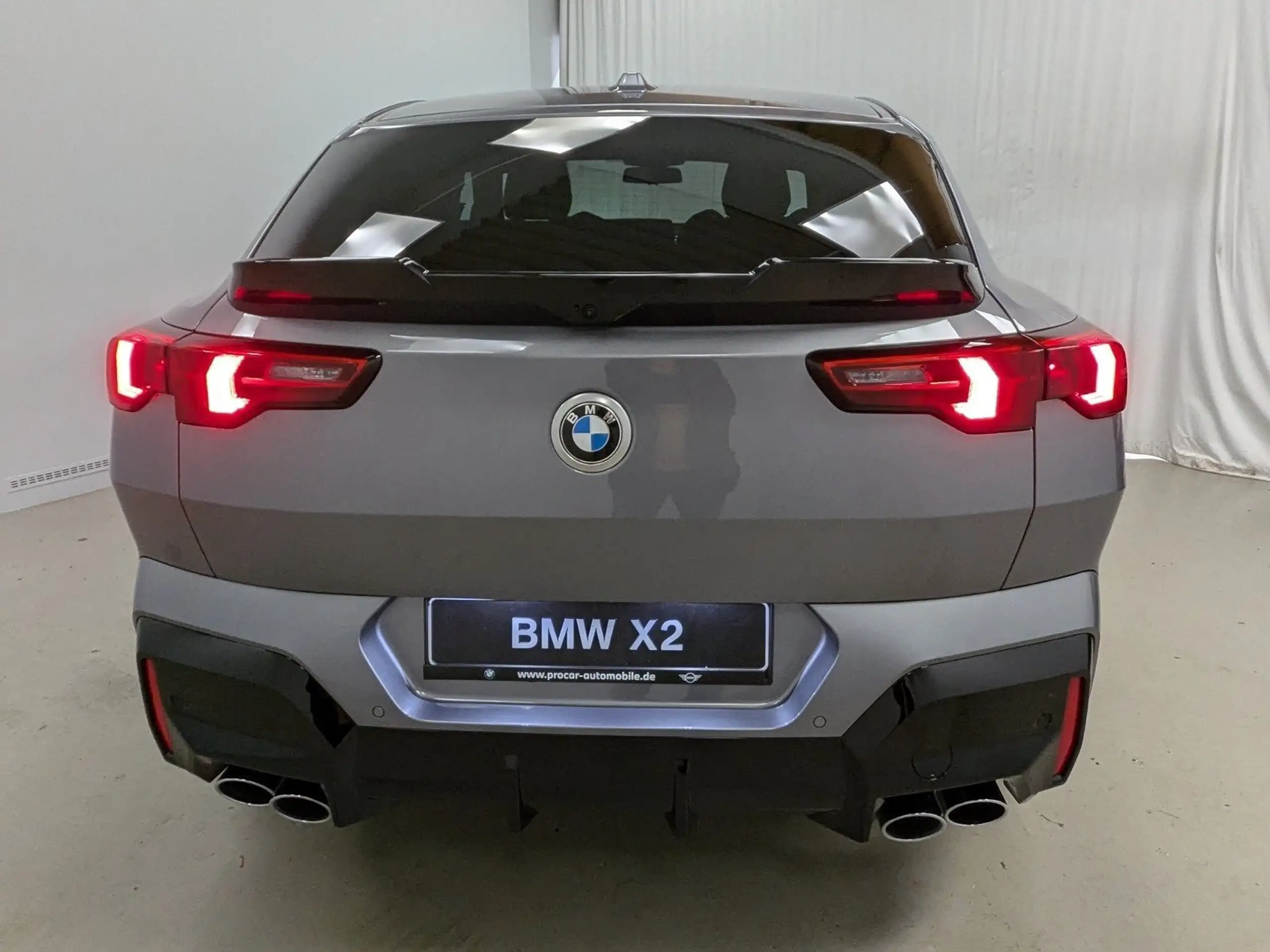 BMW - X2 M