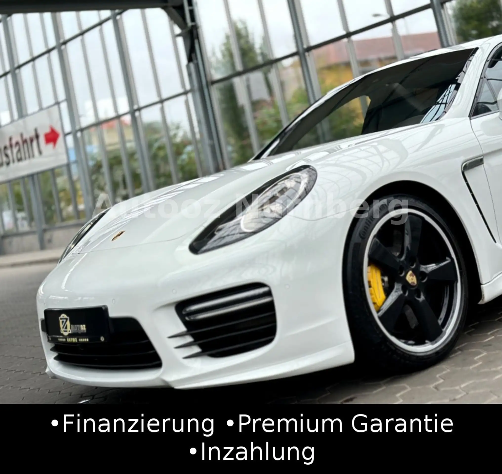 Porsche - Panamera