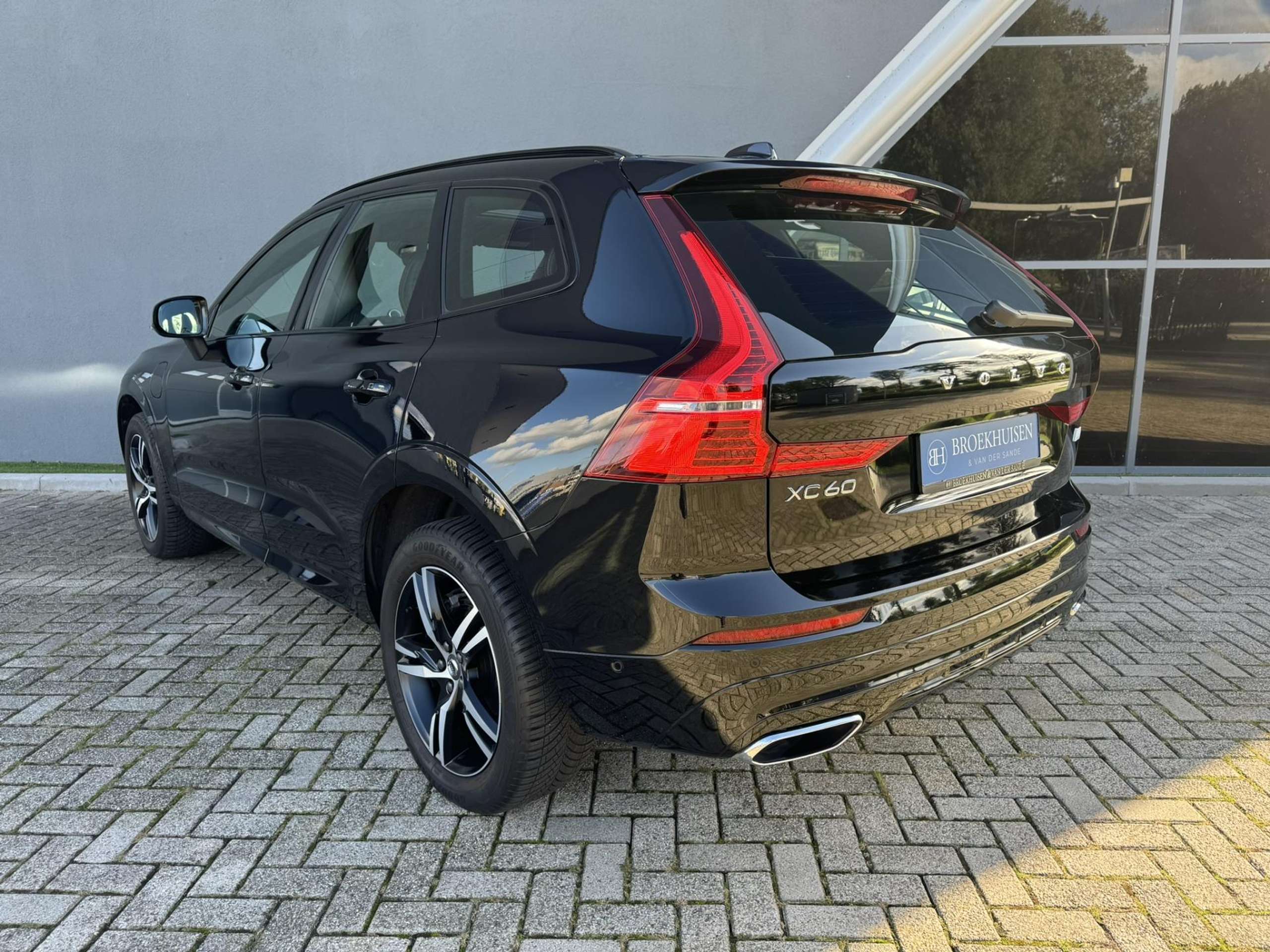 Volvo - XC60