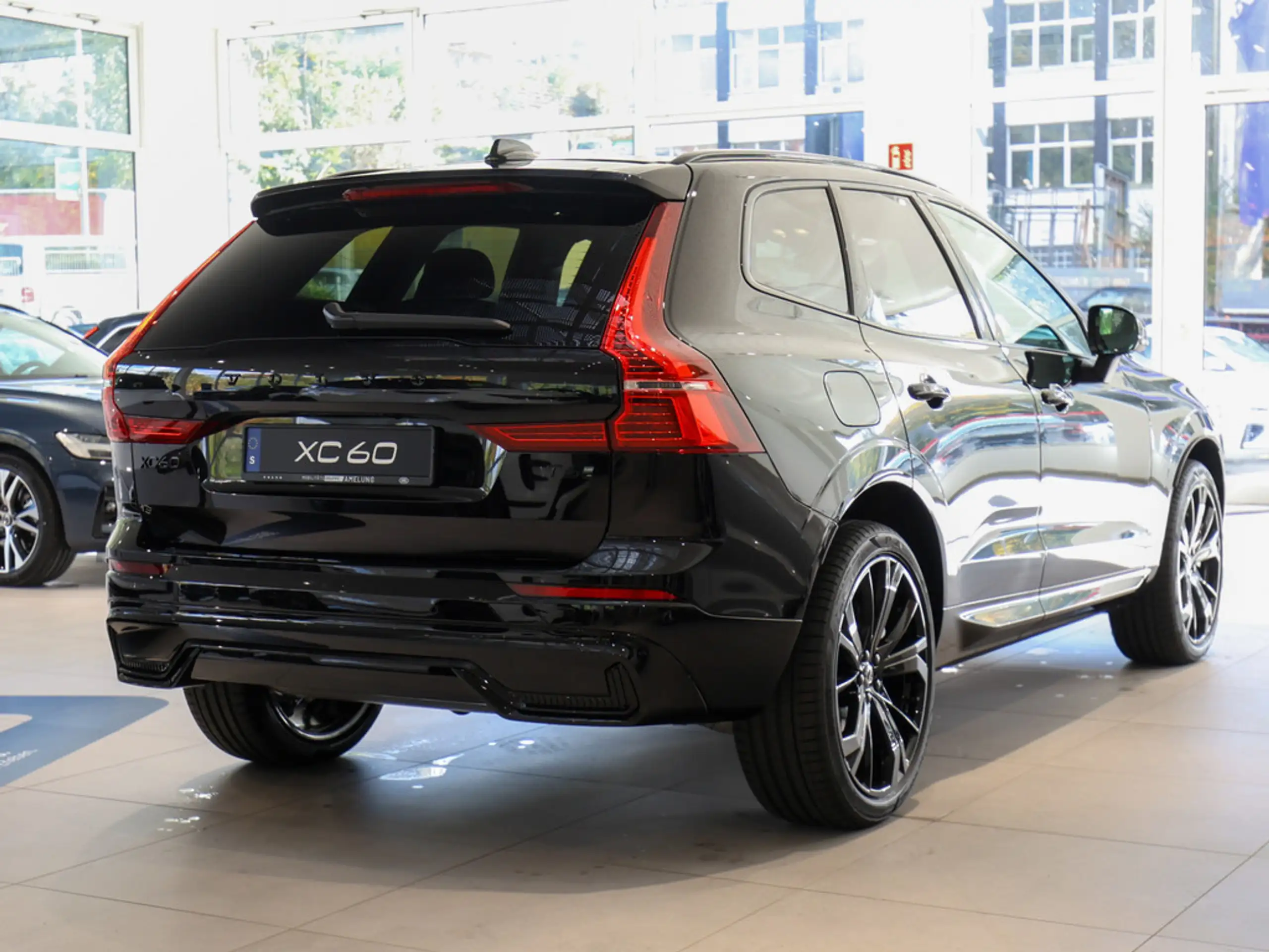 Volvo - XC60