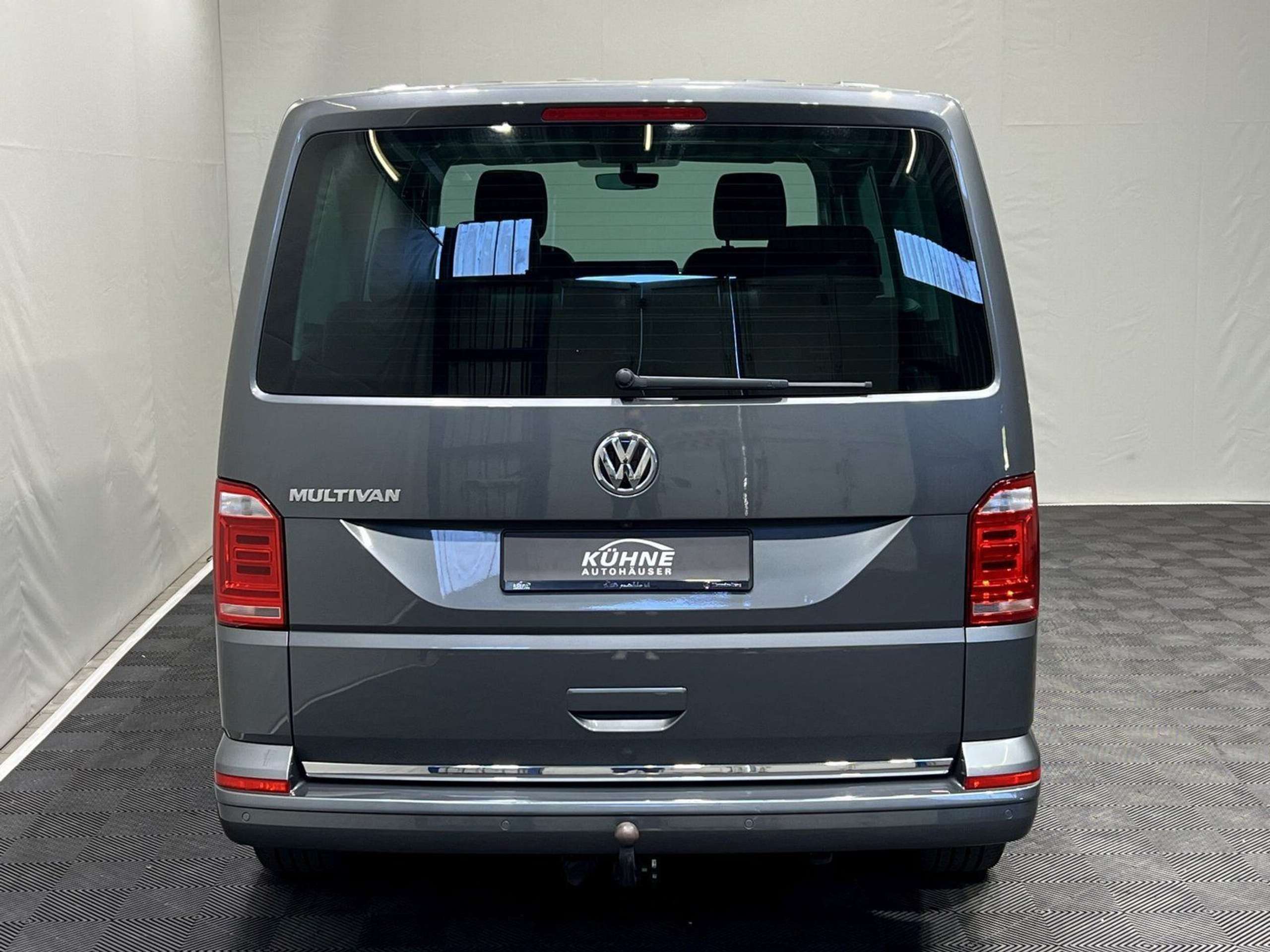 Volkswagen - T6 Multivan