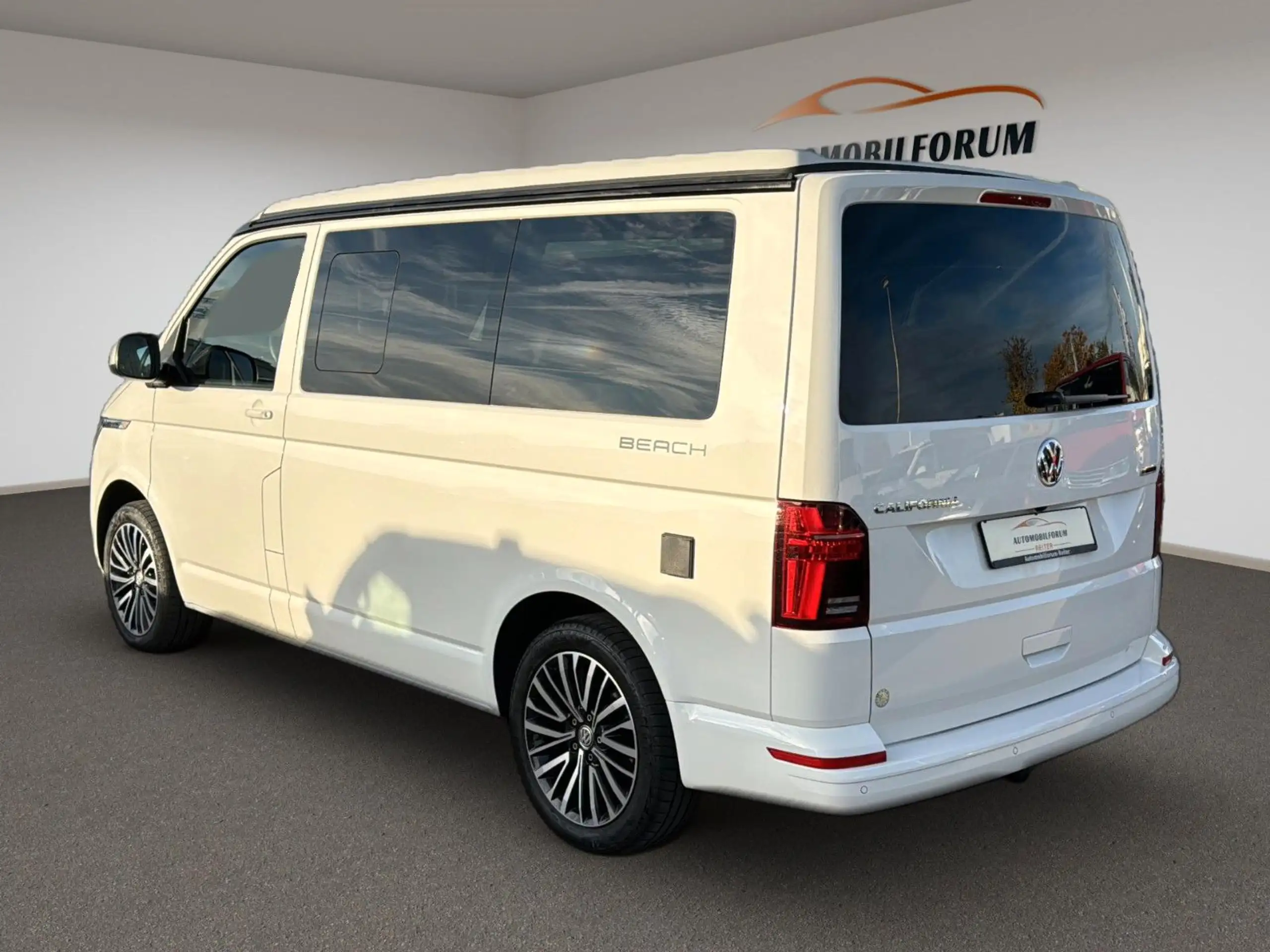 Volkswagen - T6 California