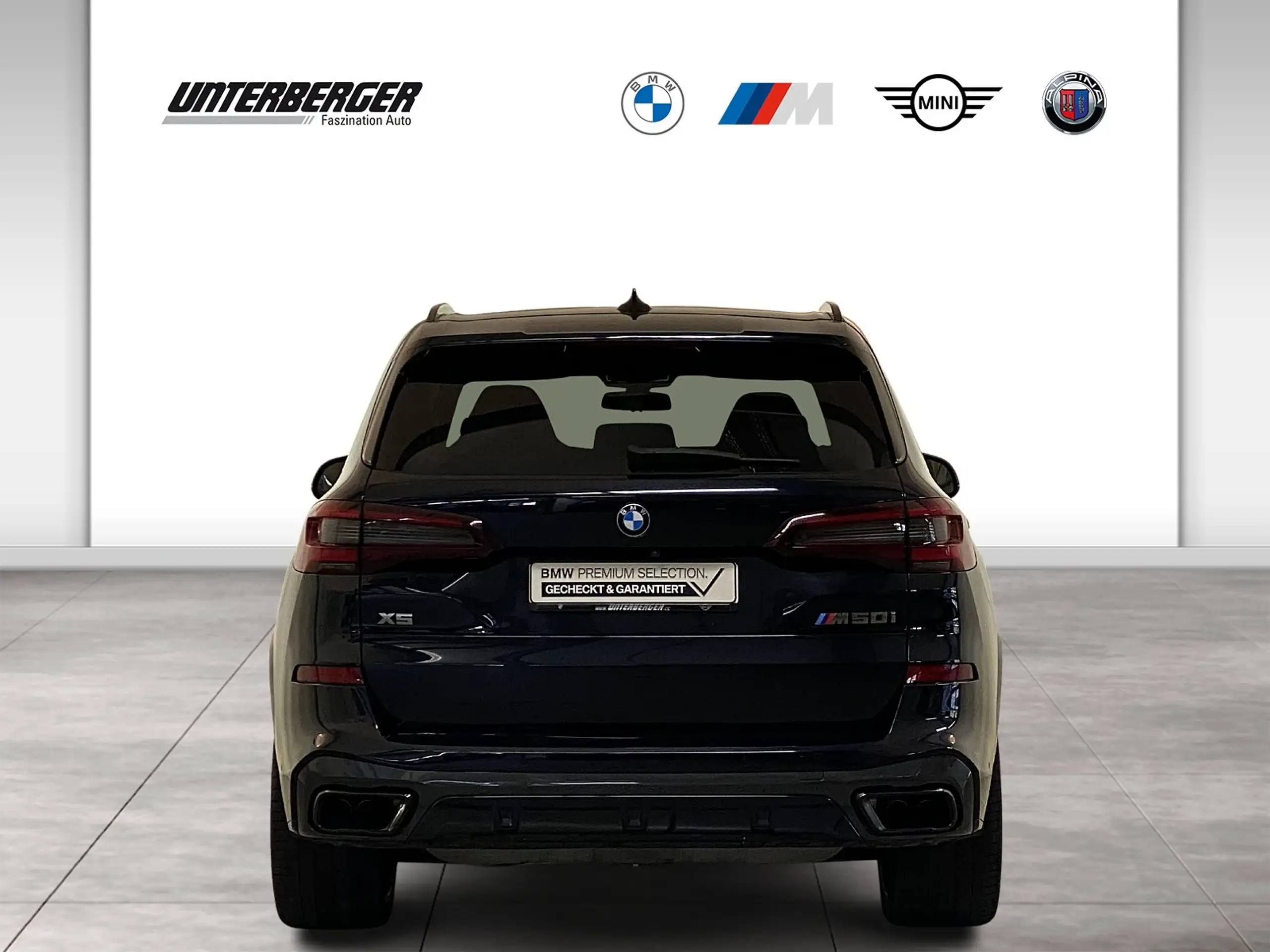 BMW - X5 M