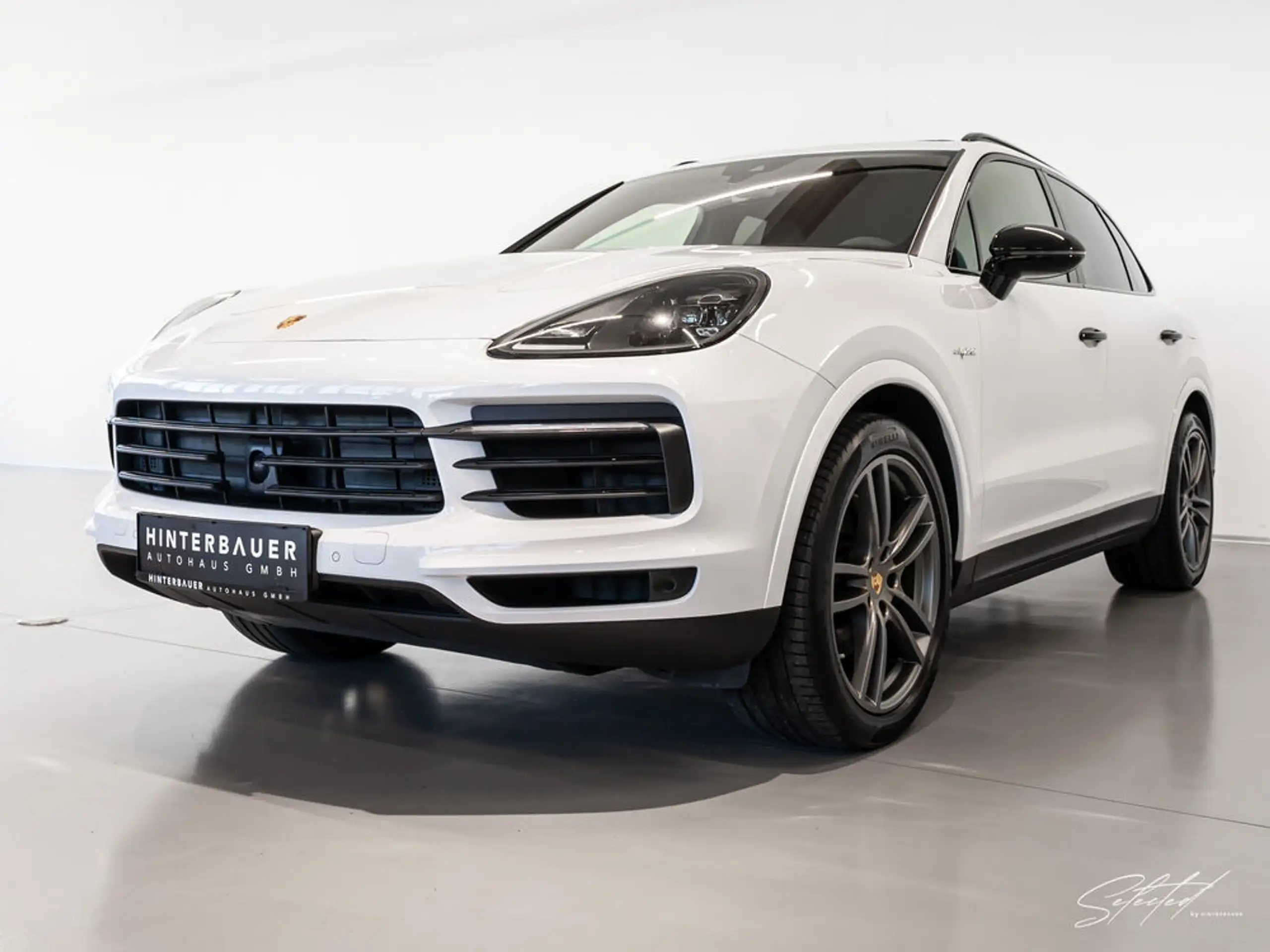 Porsche - Cayenne