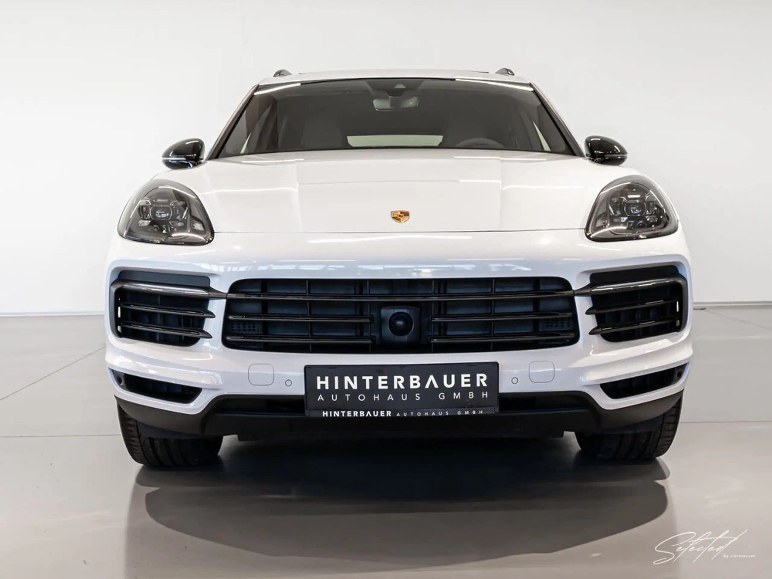 Porsche - Cayenne