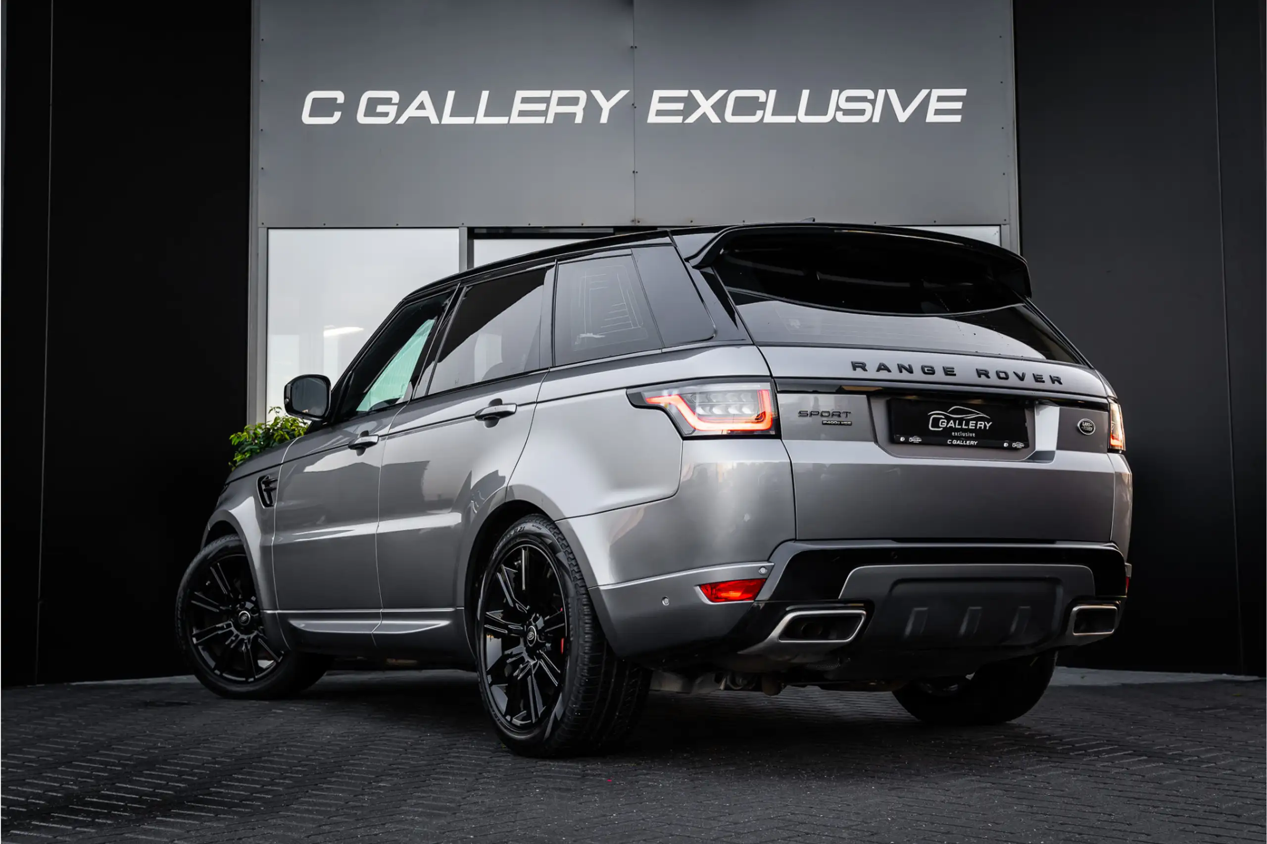 Land Rover - Range Rover Sport