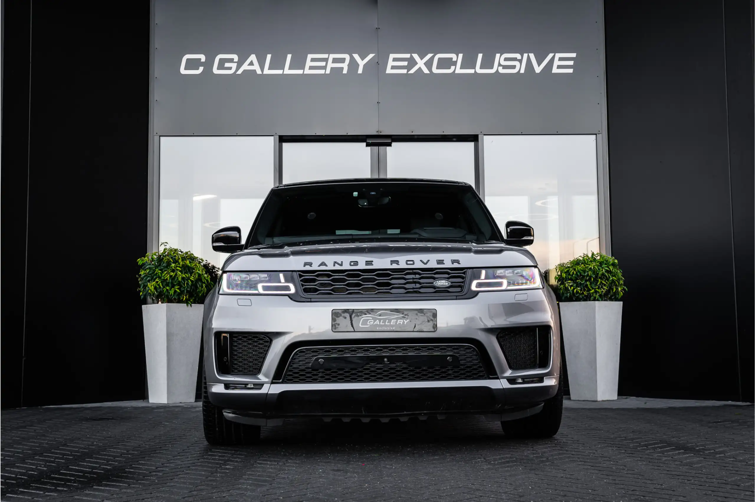 Land Rover - Range Rover Sport