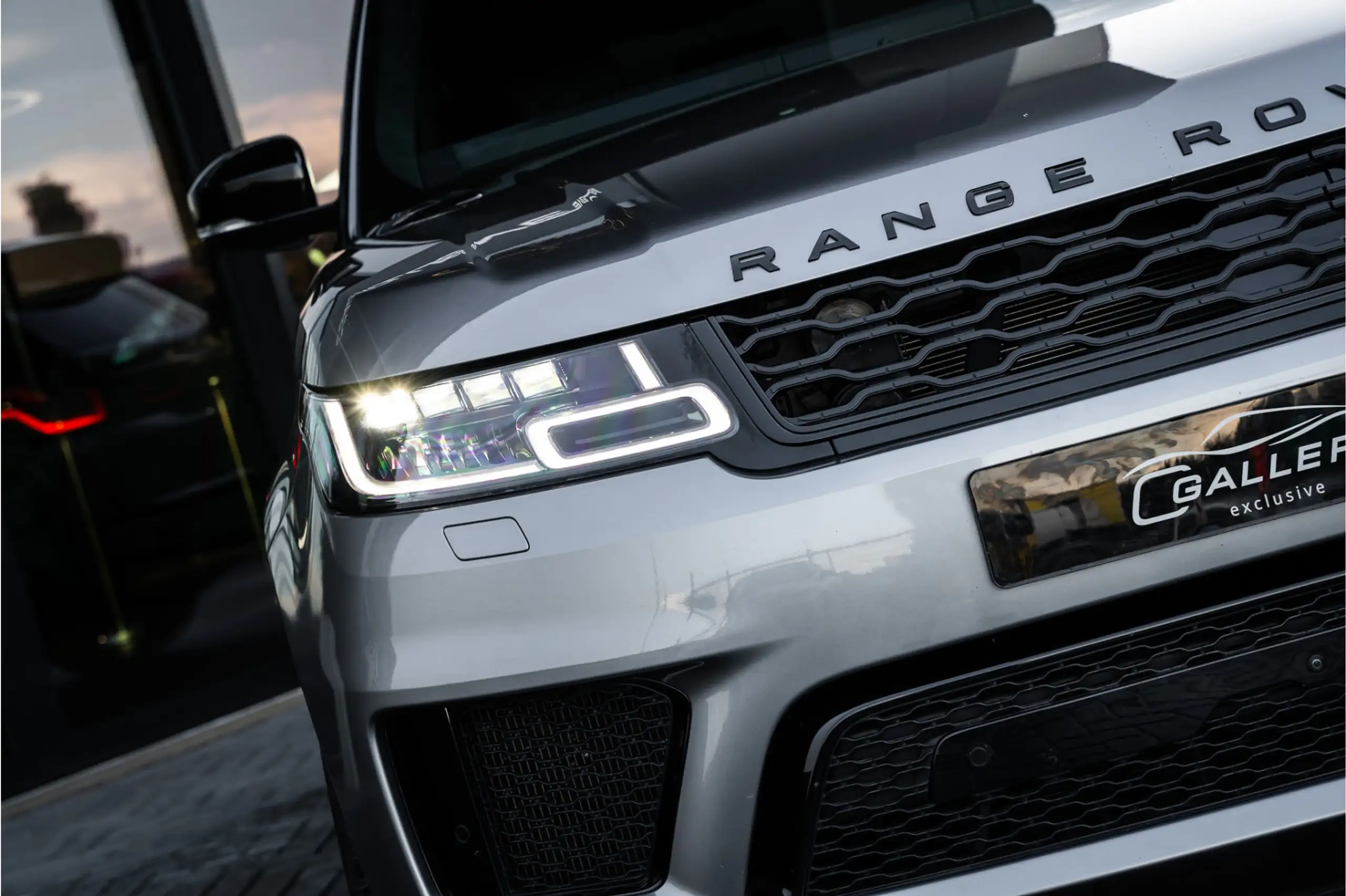 Land Rover - Range Rover Sport