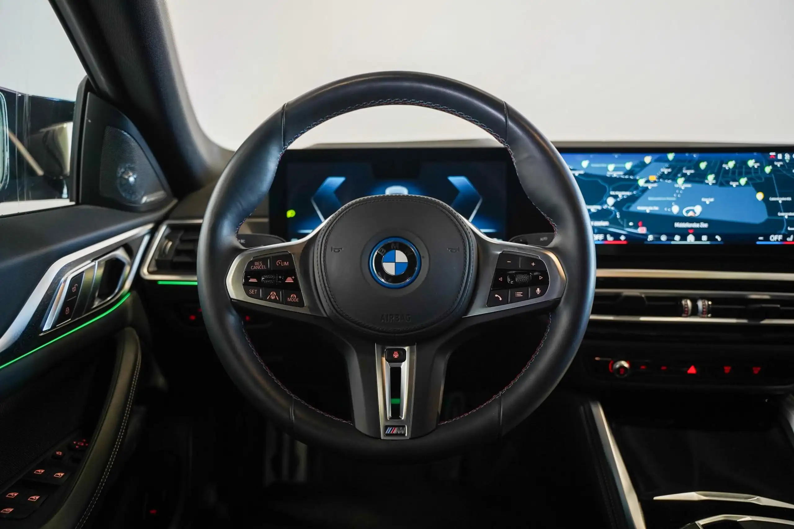 BMW - i4