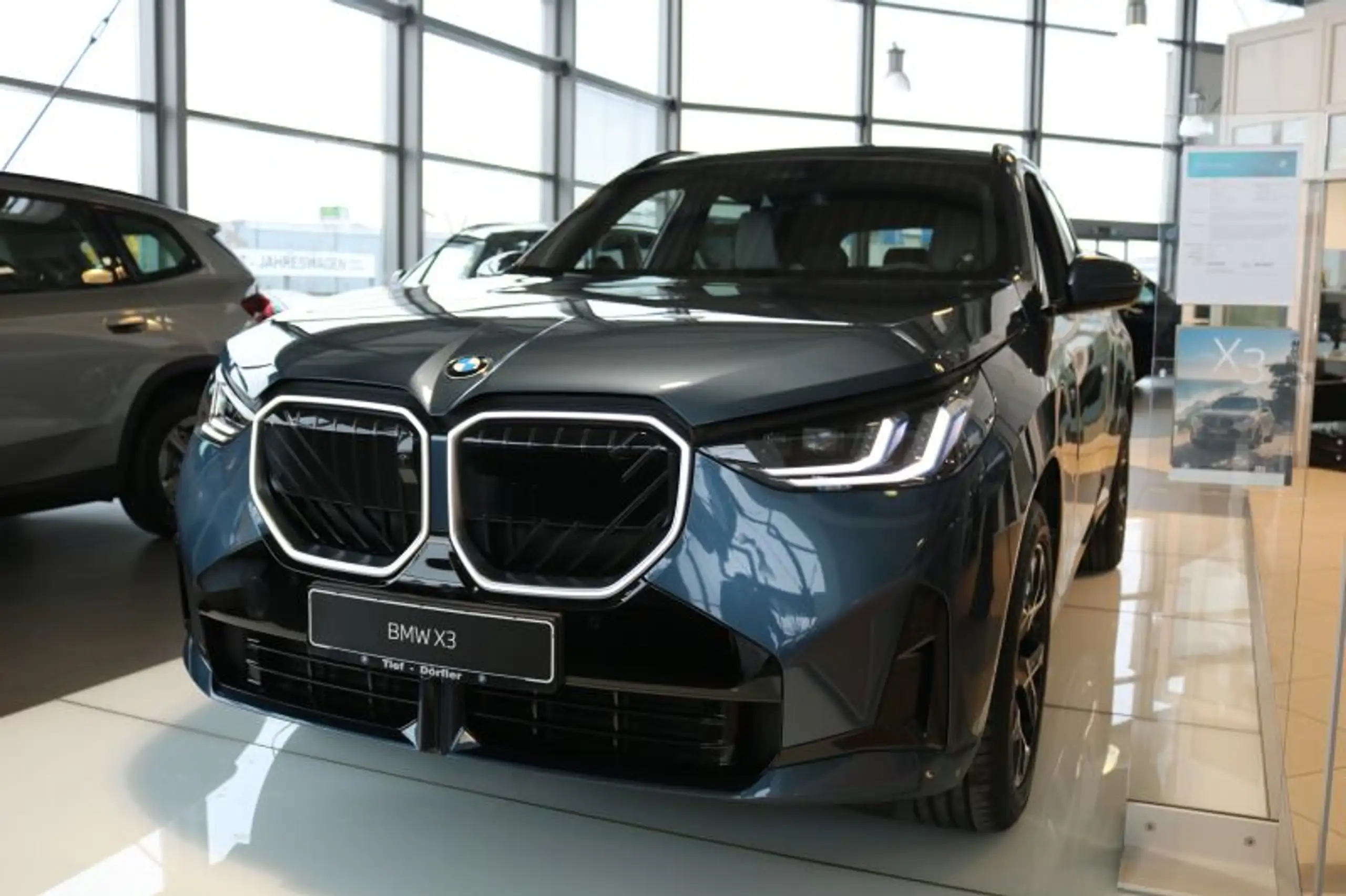 BMW - X3