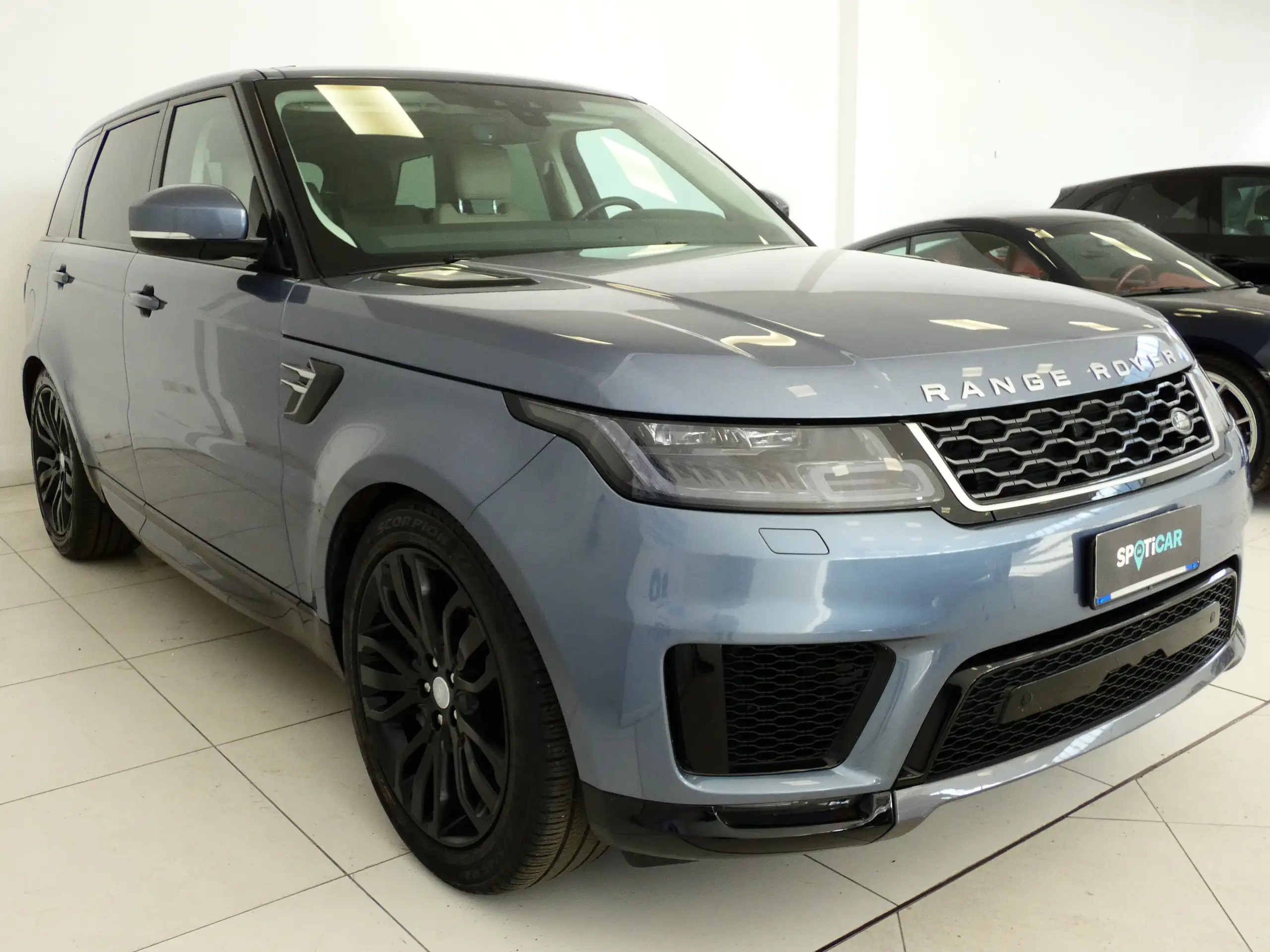 Land Rover - Range Rover Sport