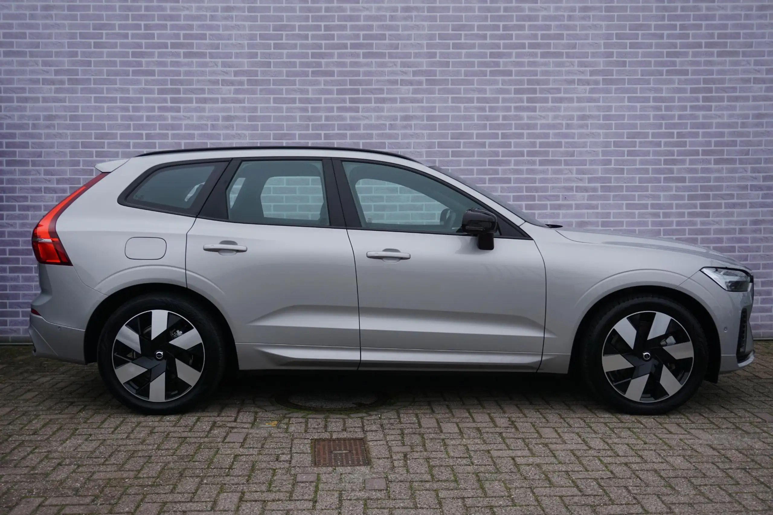 Volvo - XC60