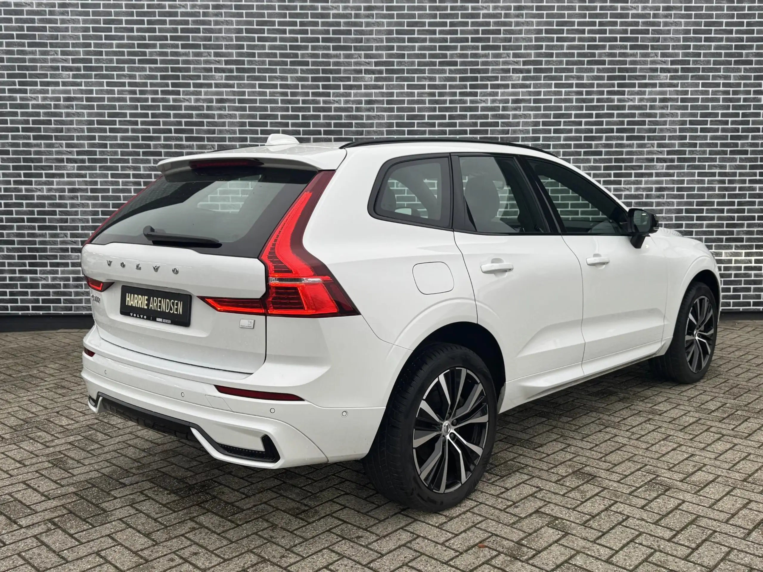 Volvo - XC60