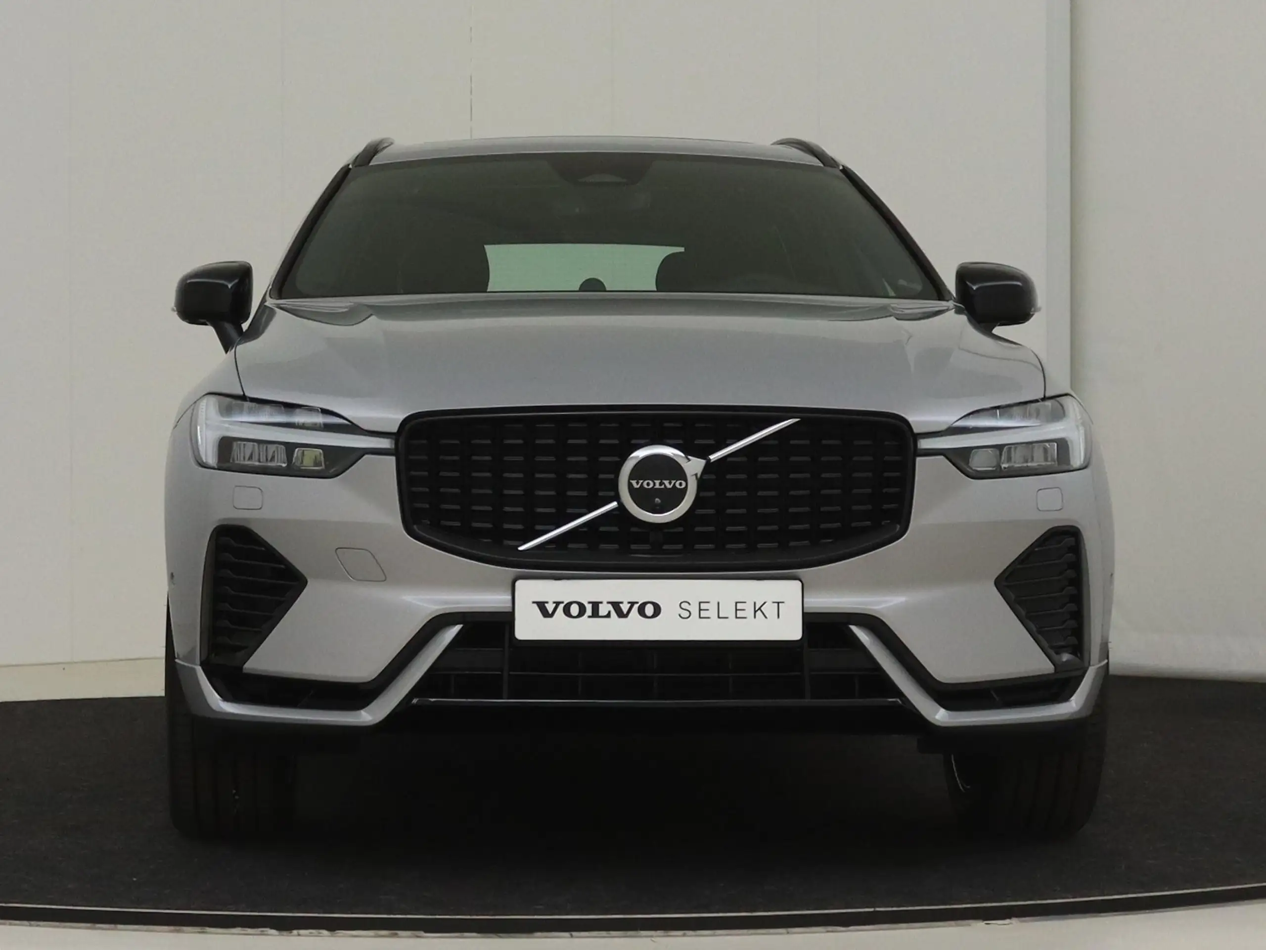 Volvo - XC60