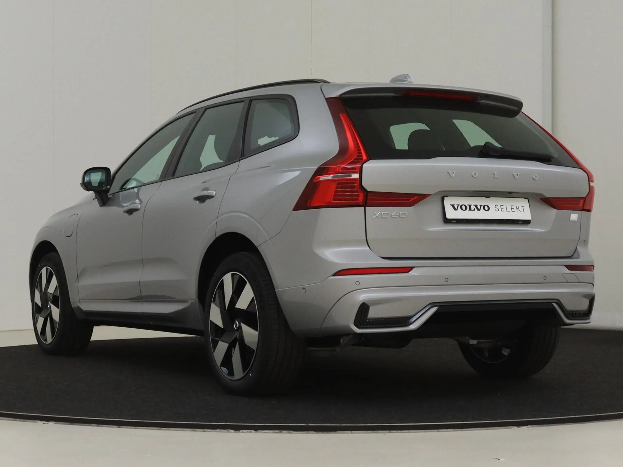 Volvo - XC60