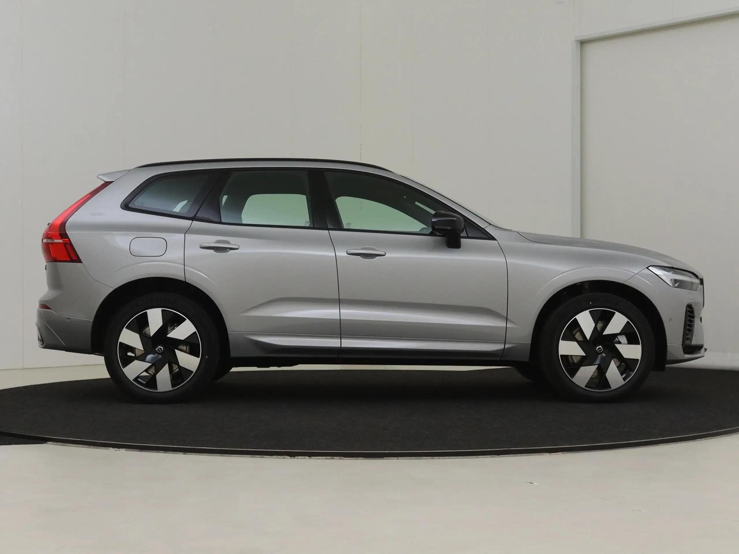 Volvo - XC60