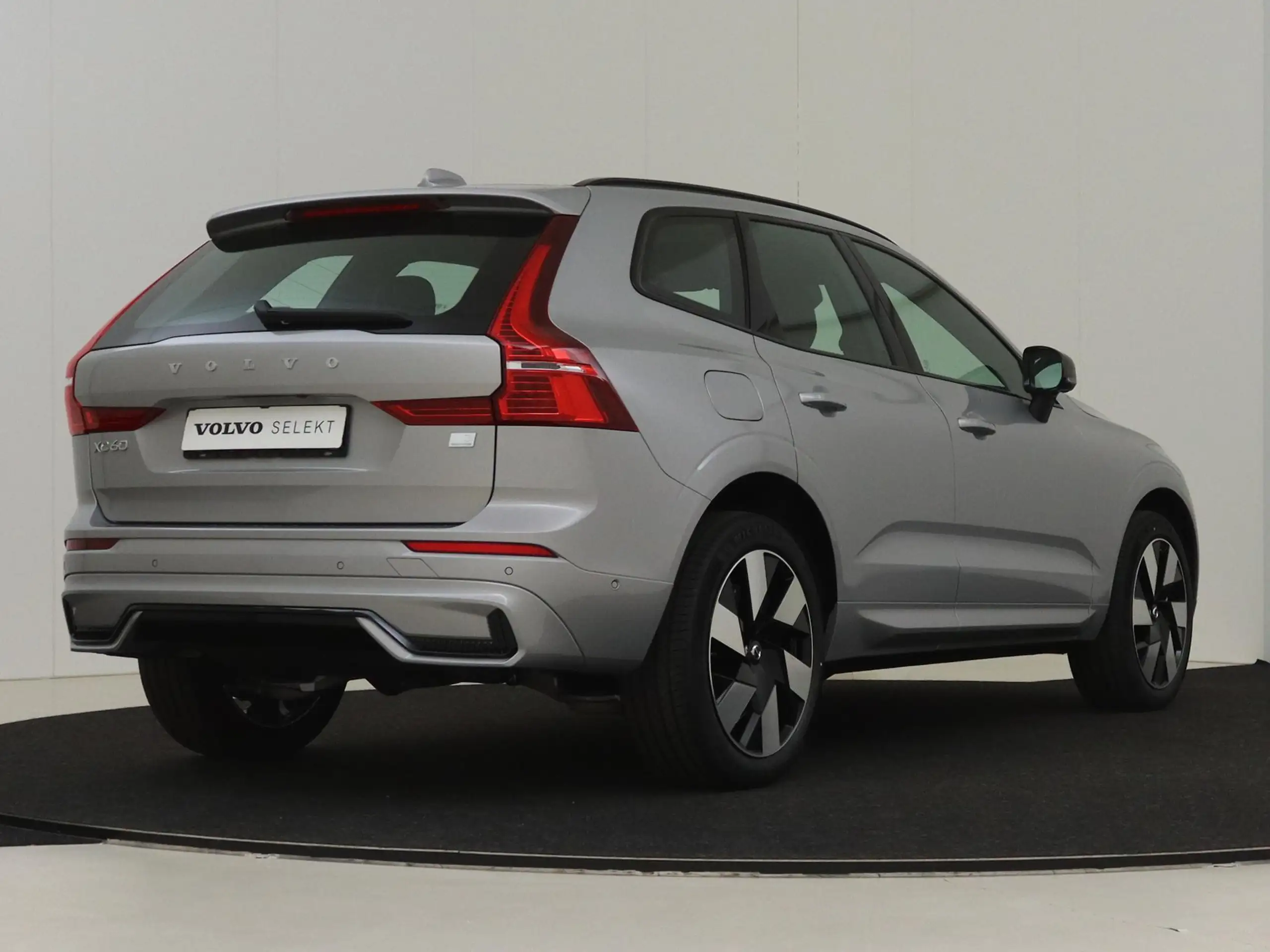 Volvo - XC60