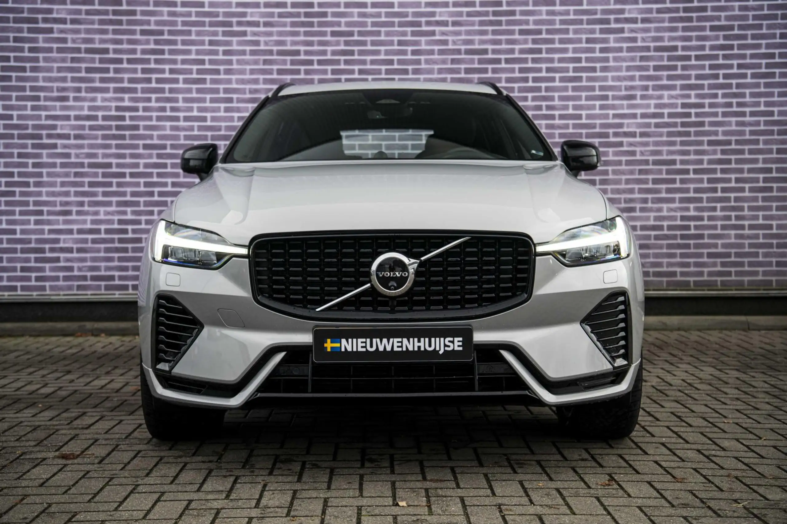 Volvo - XC60