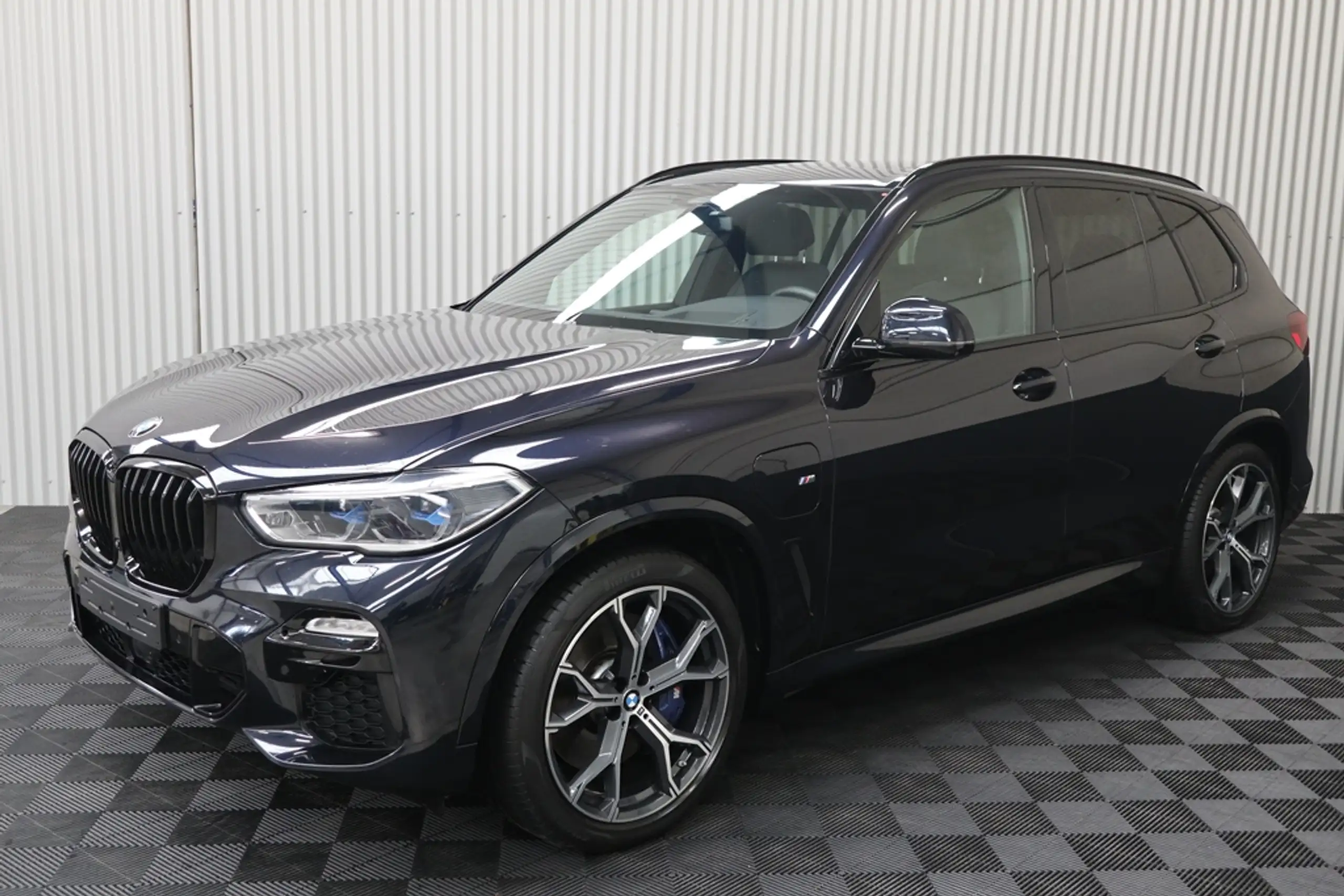 BMW - X5