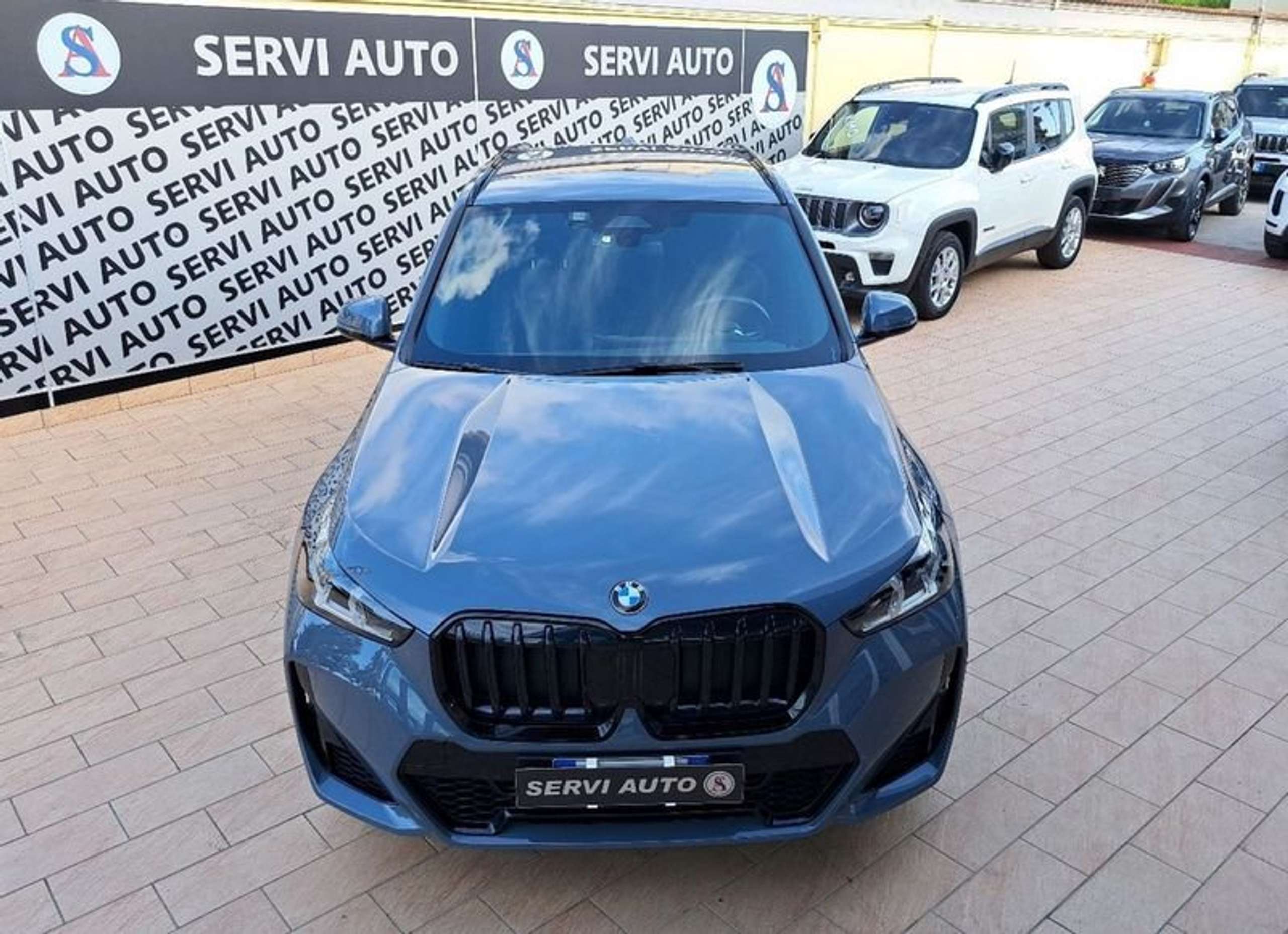 BMW - X1