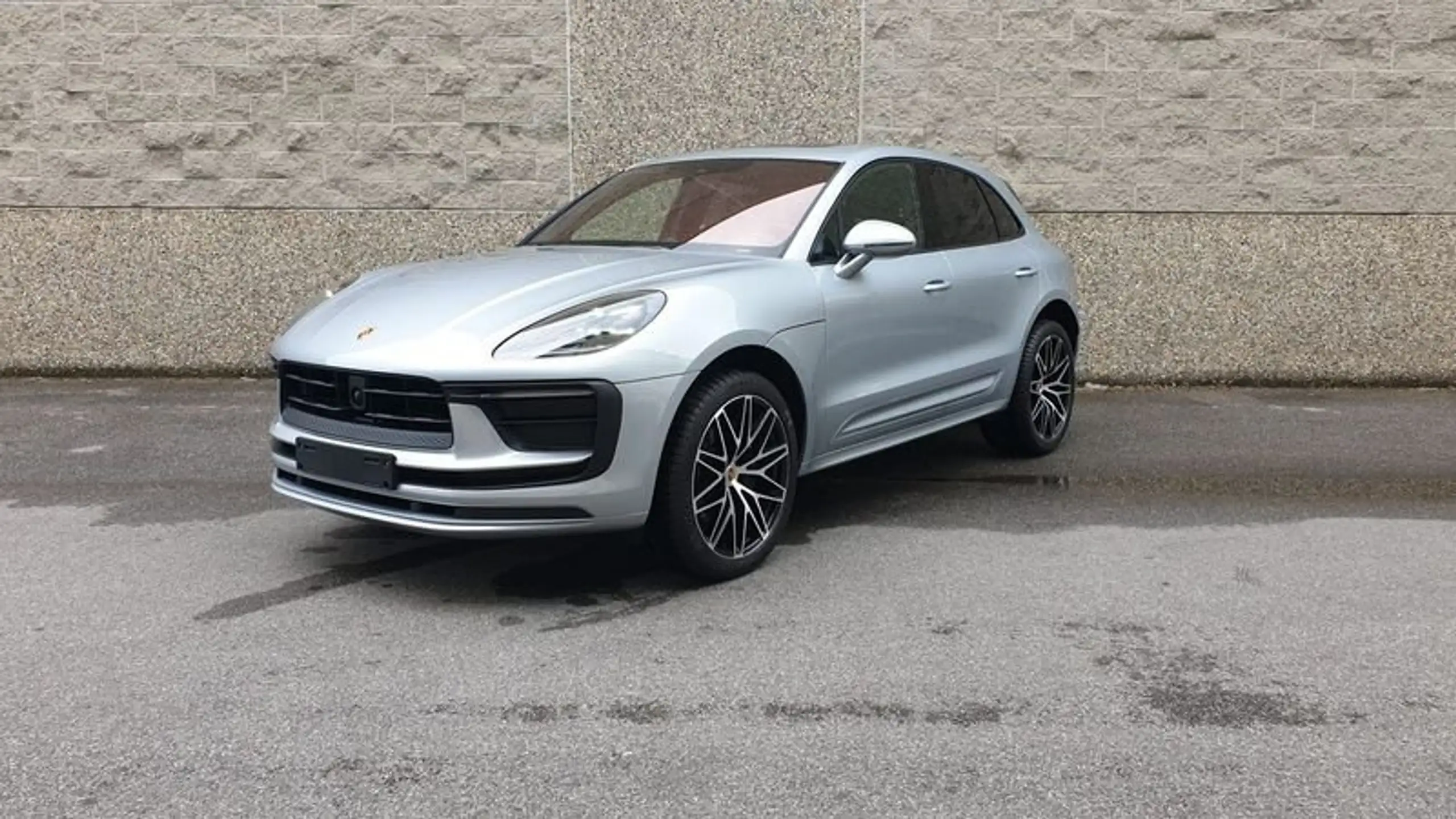 Porsche - Macan