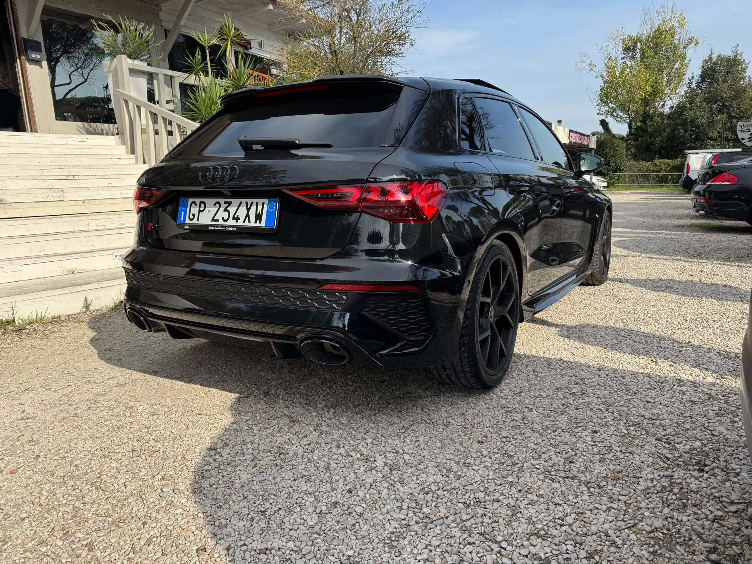 Audi - RS3