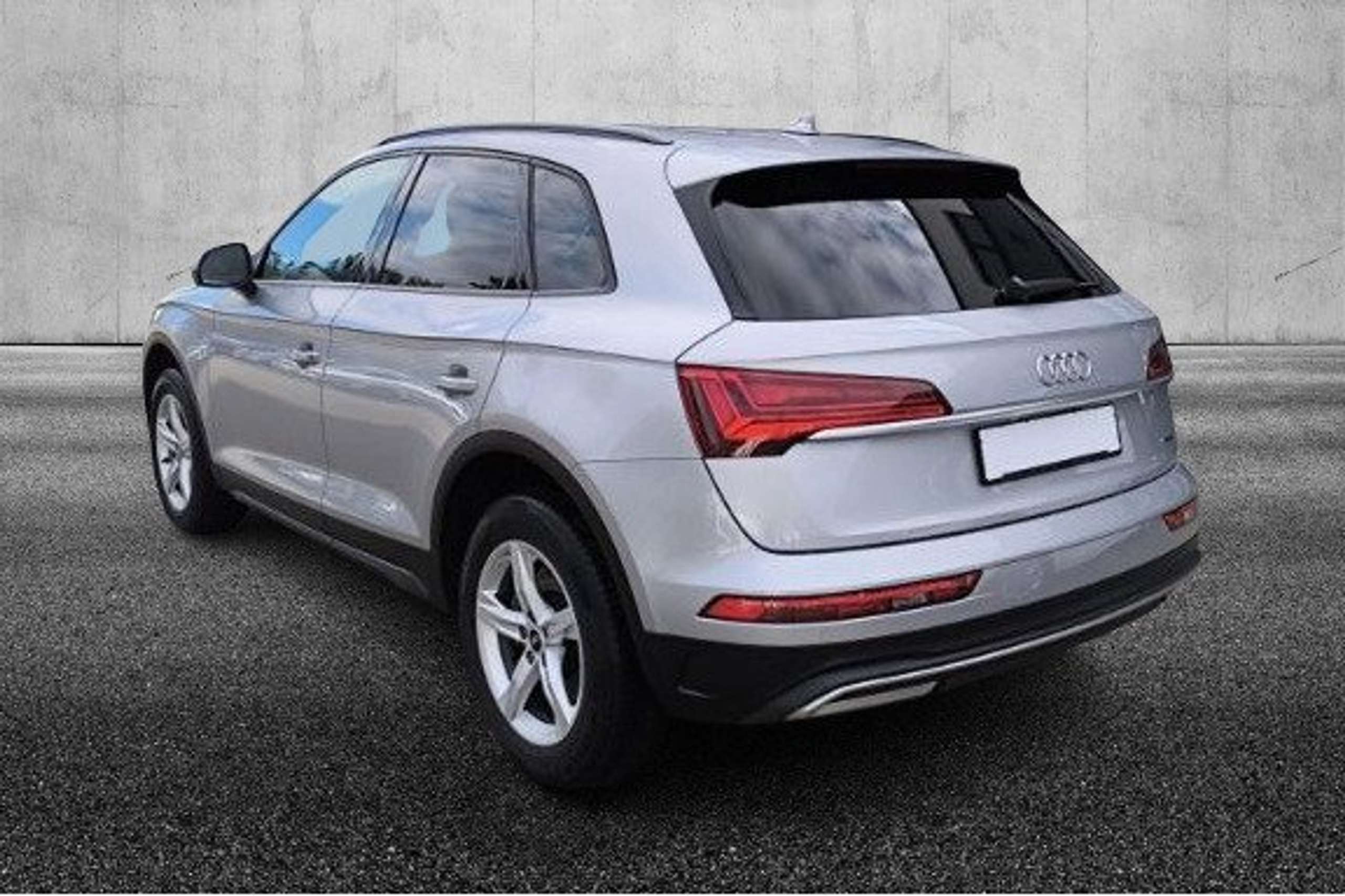 Audi - Q5