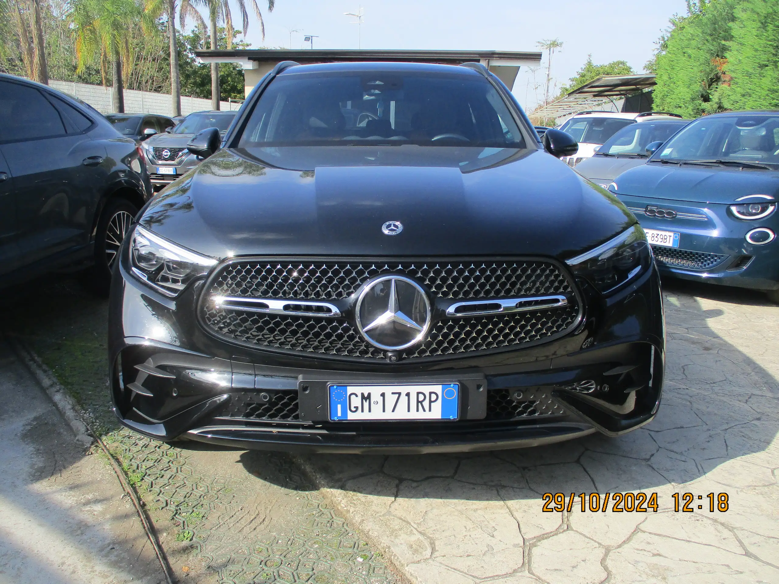 Mercedes-Benz - GLC 220