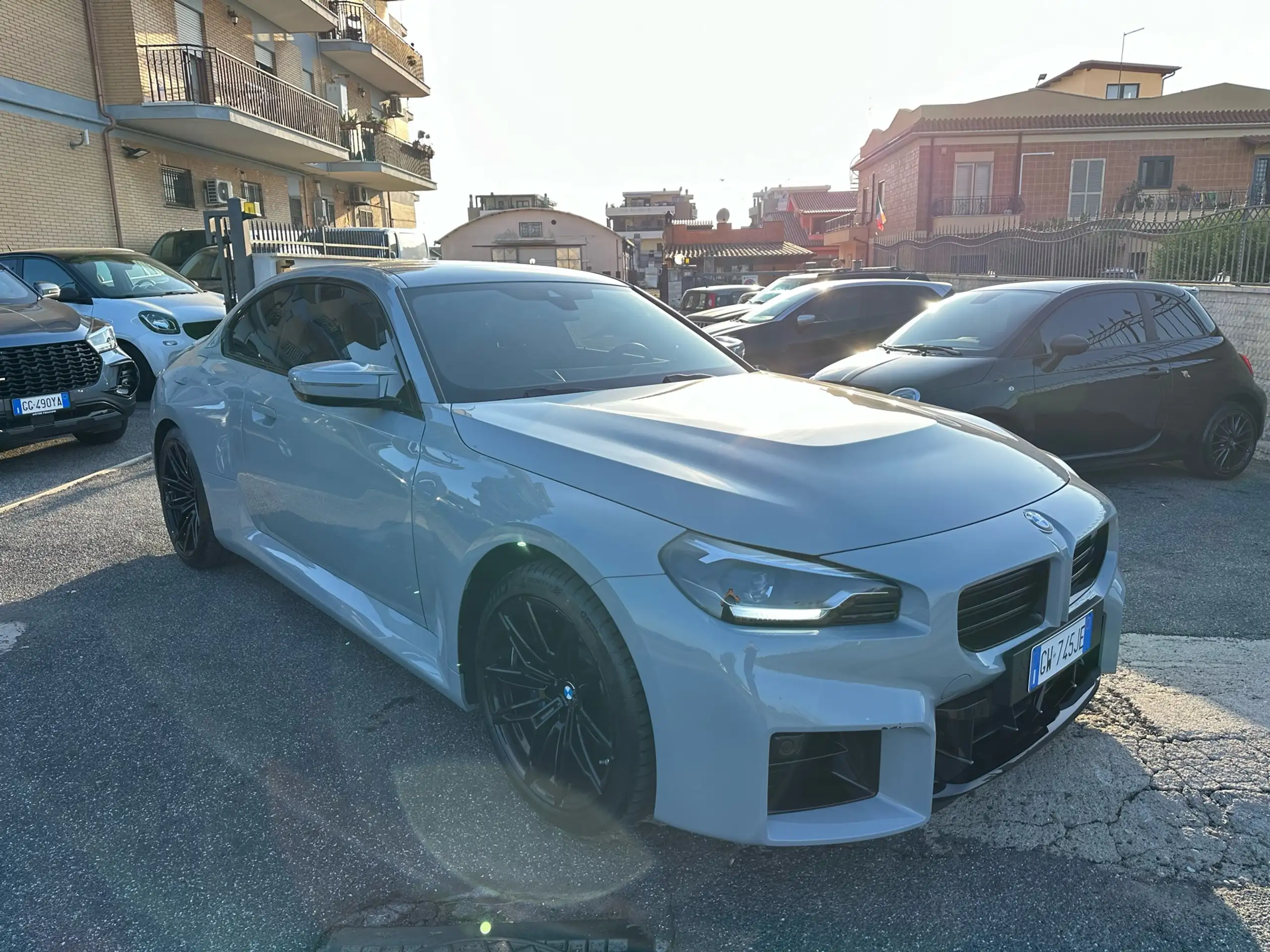 BMW - M2