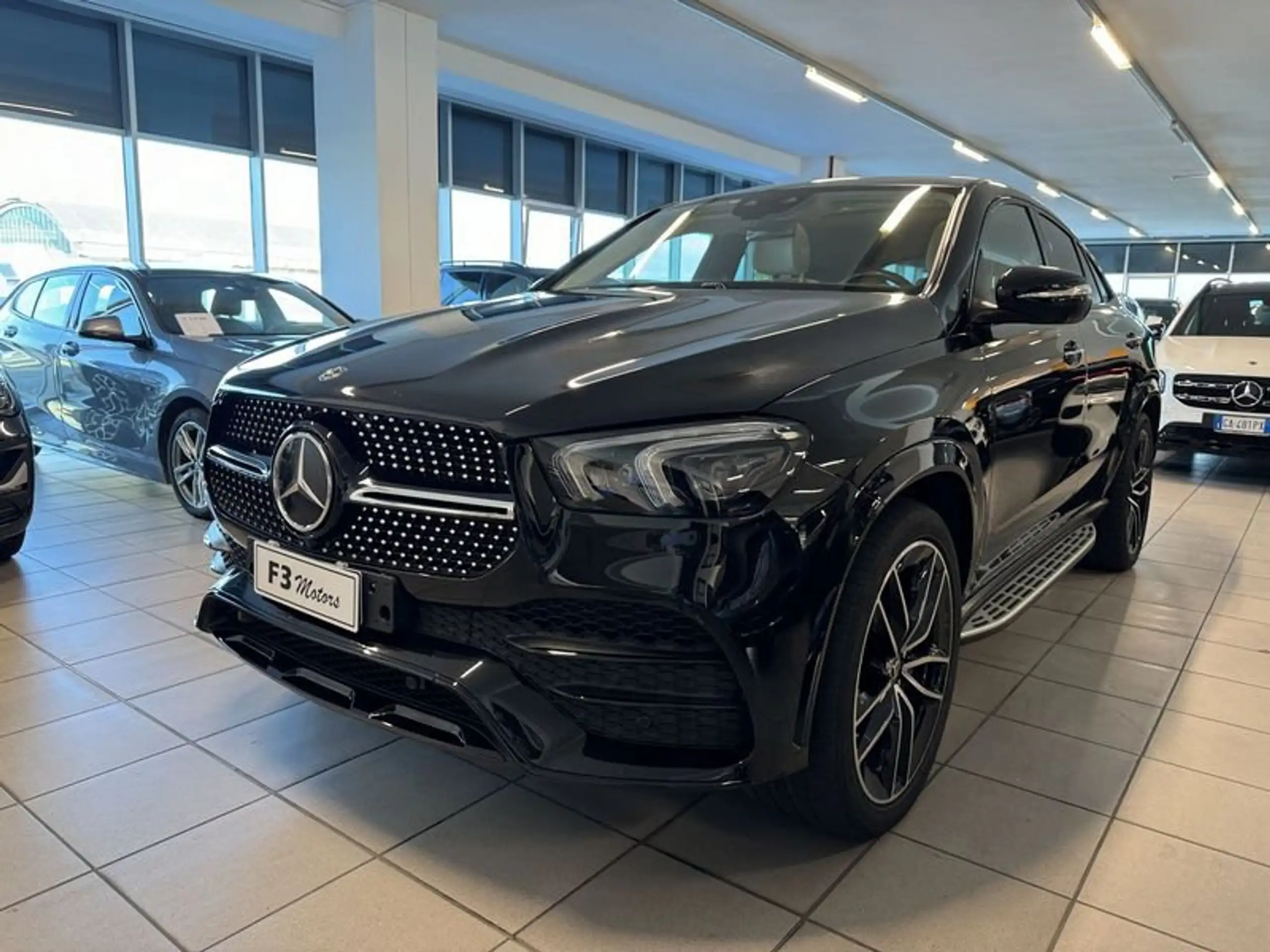 Mercedes-Benz - GLE 350