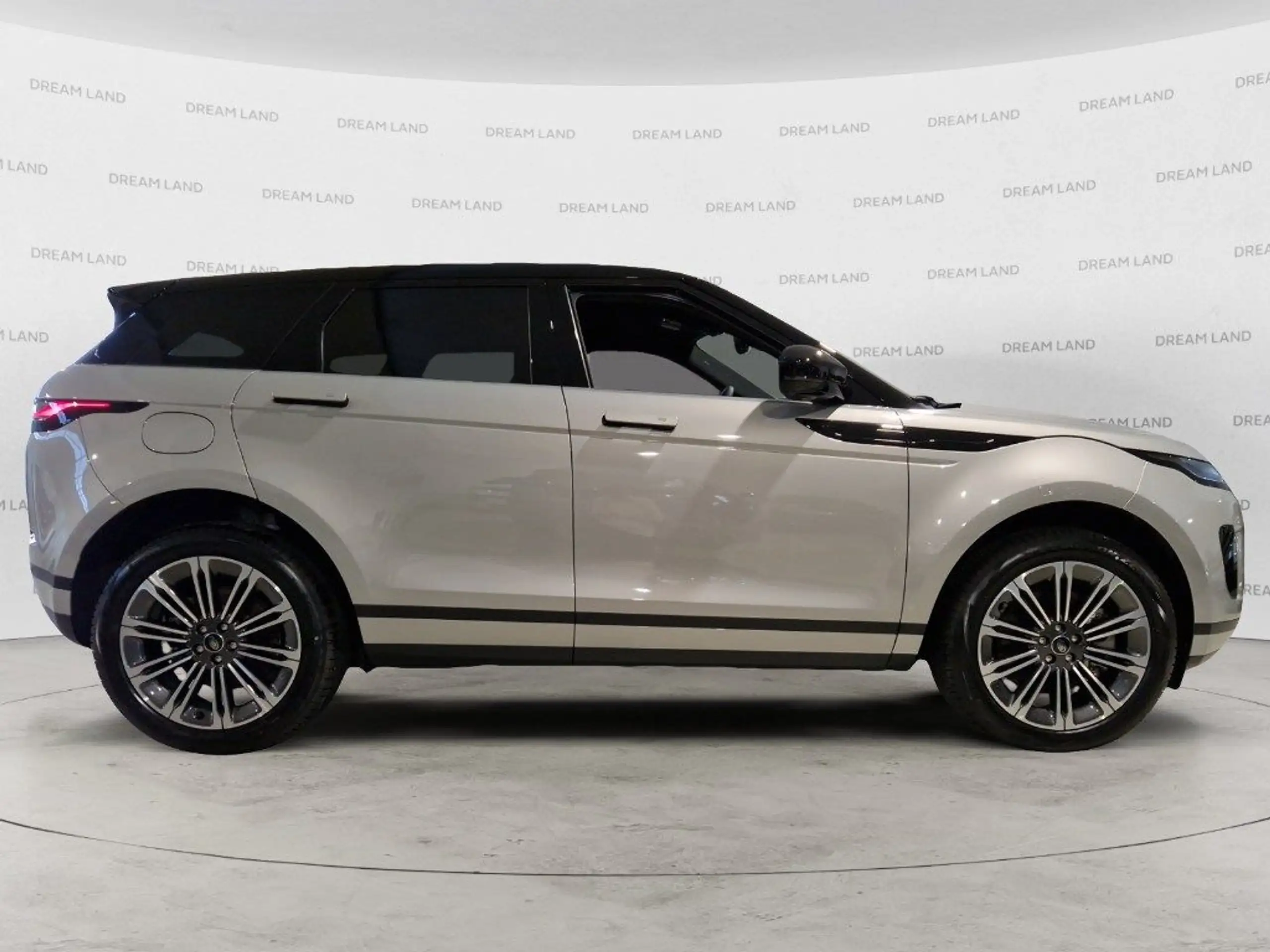 Land Rover - Range Rover Evoque