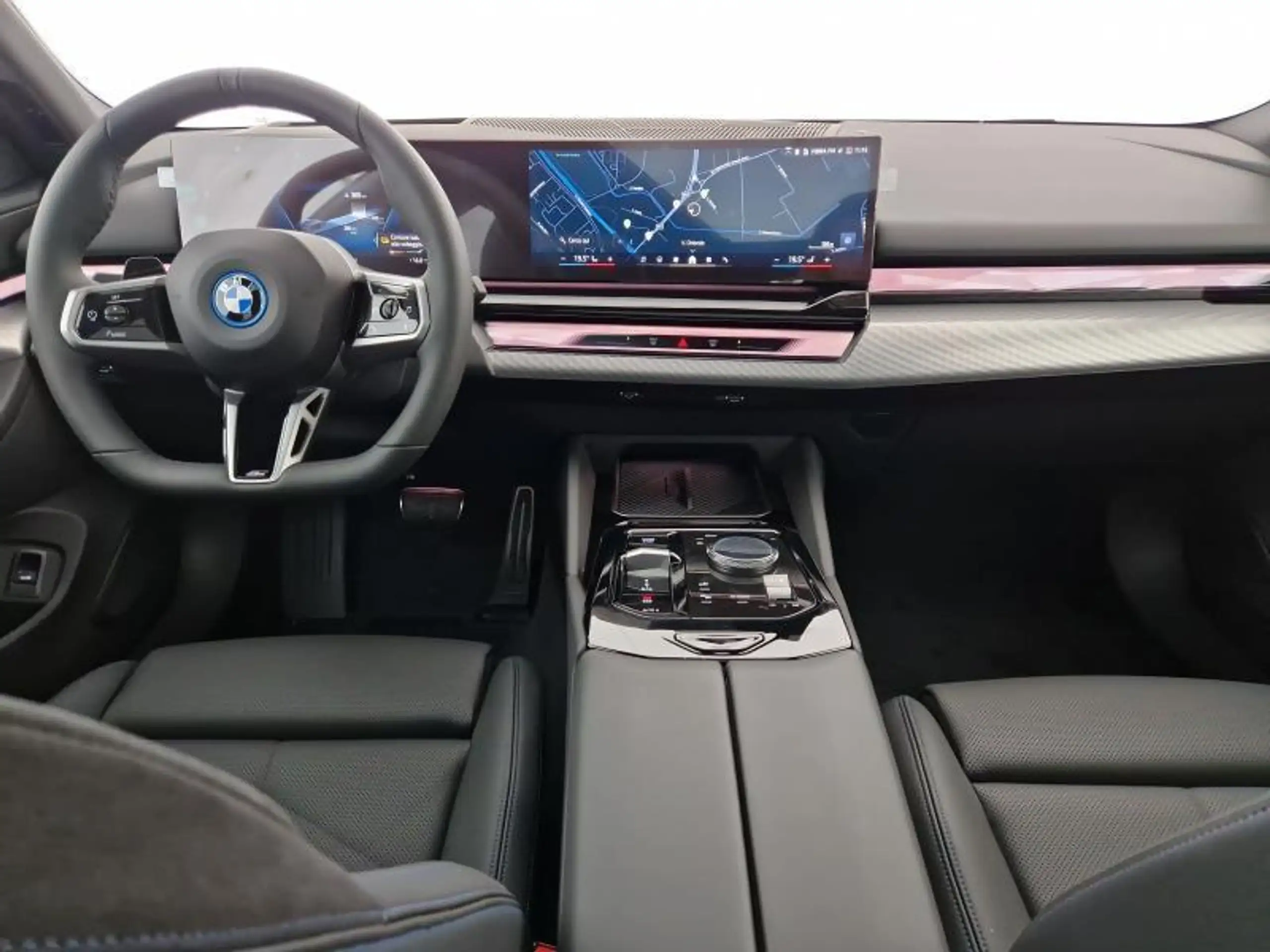 BMW - i5