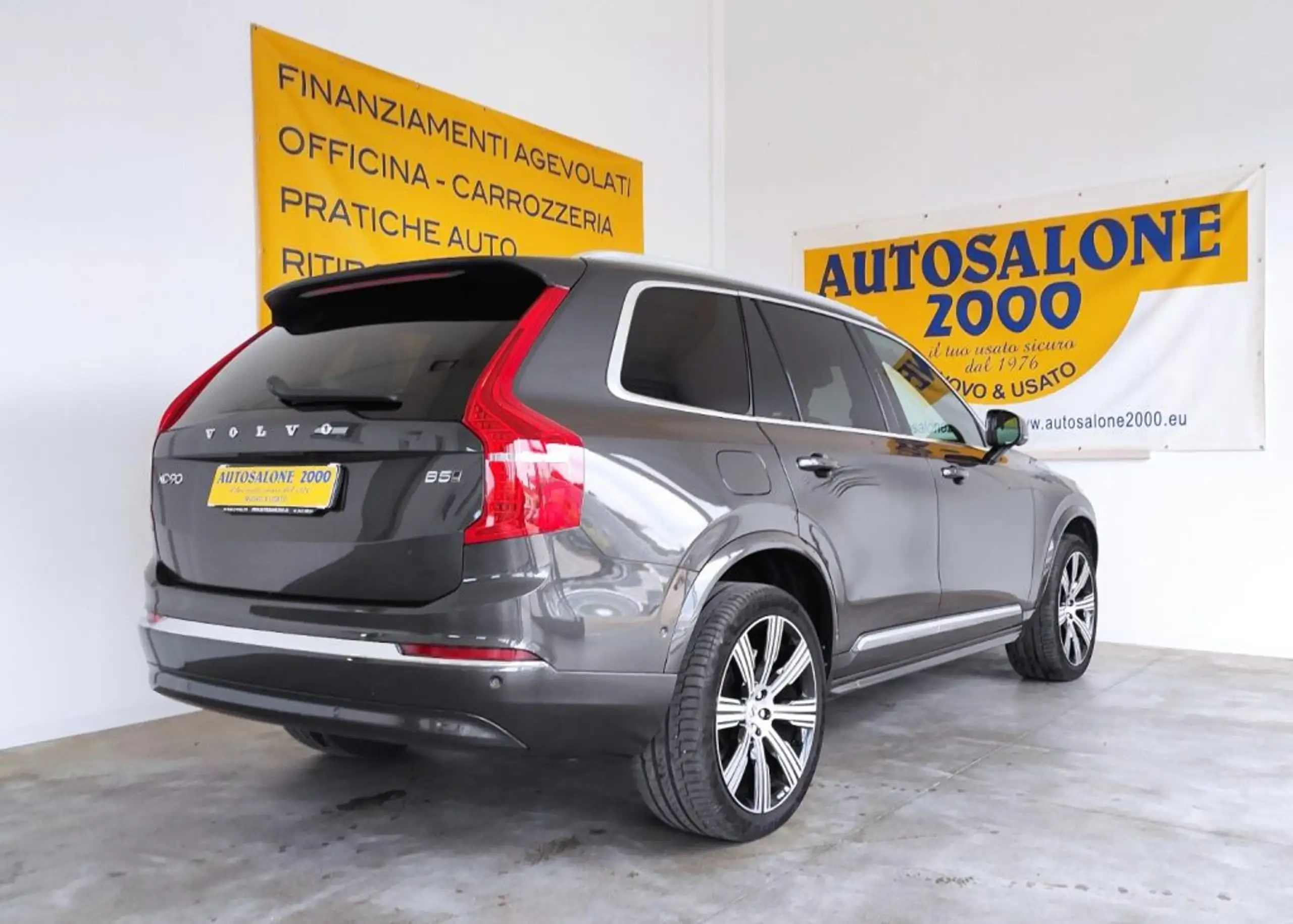 Volvo - XC90