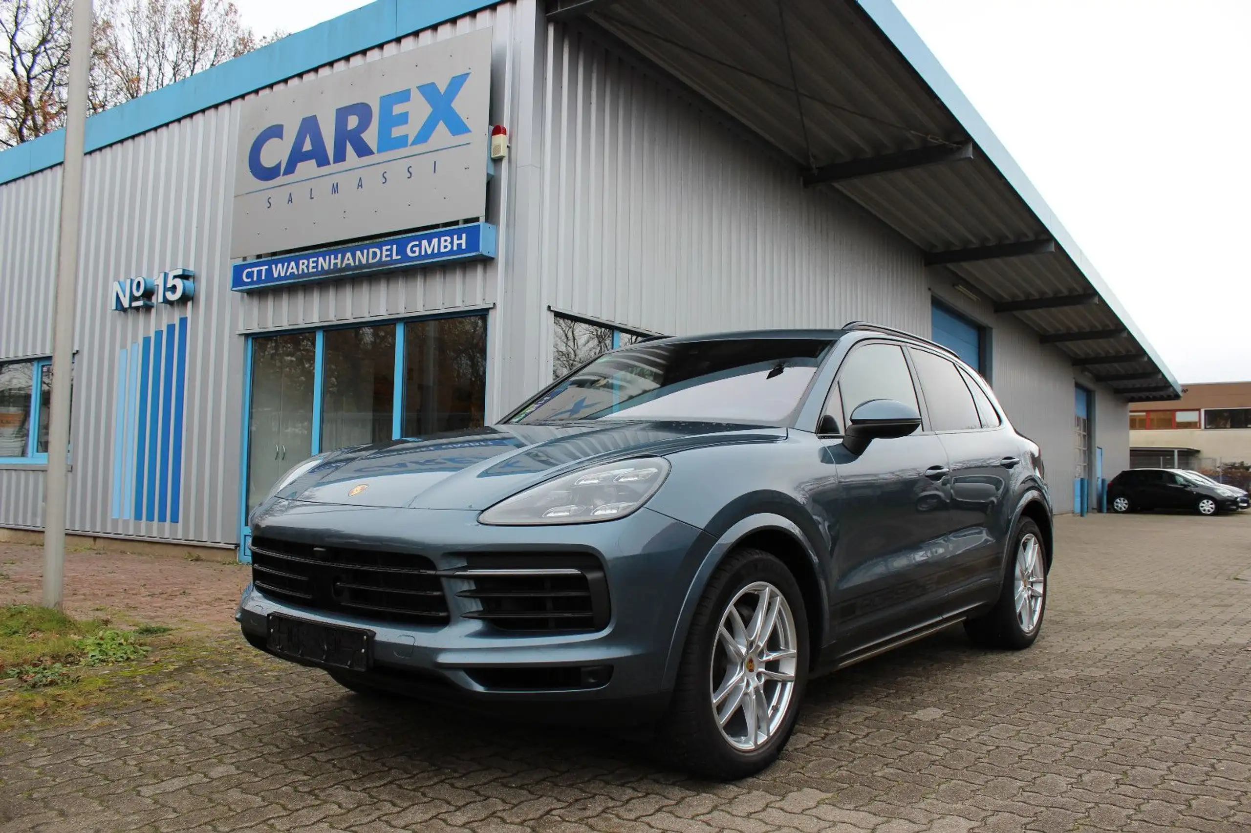 Porsche - Cayenne