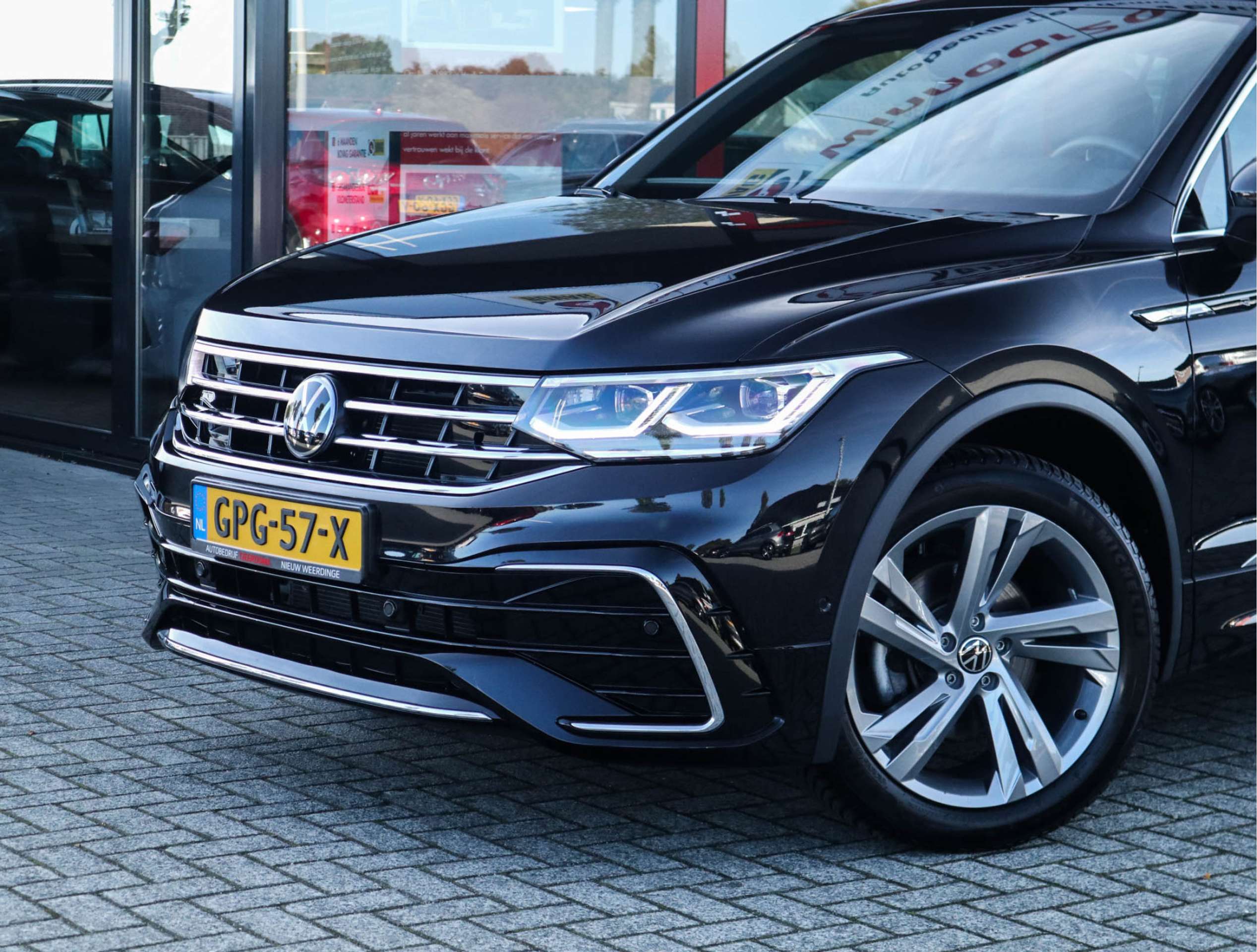 Volkswagen - Tiguan