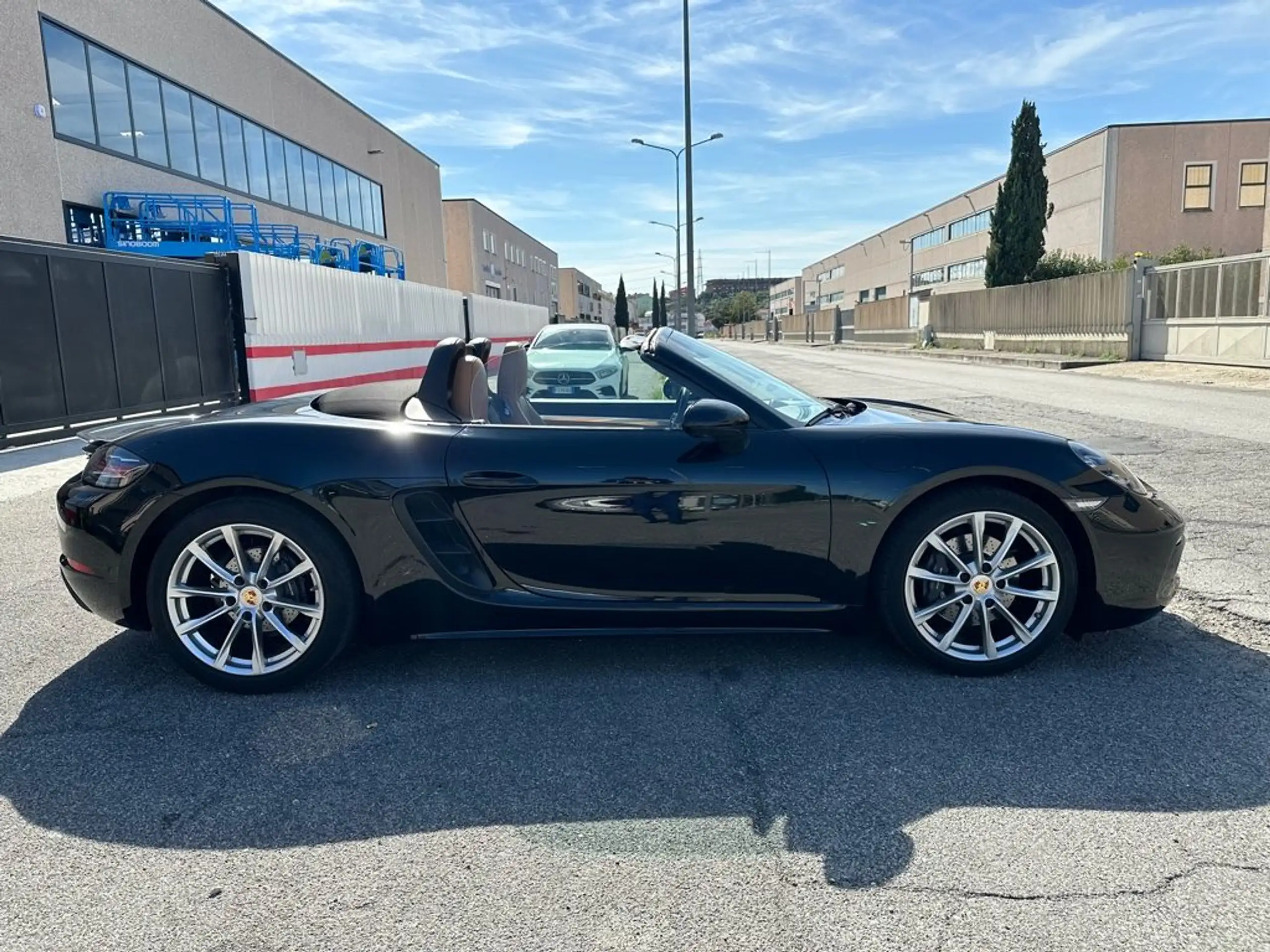 Porsche - 718 Spyder