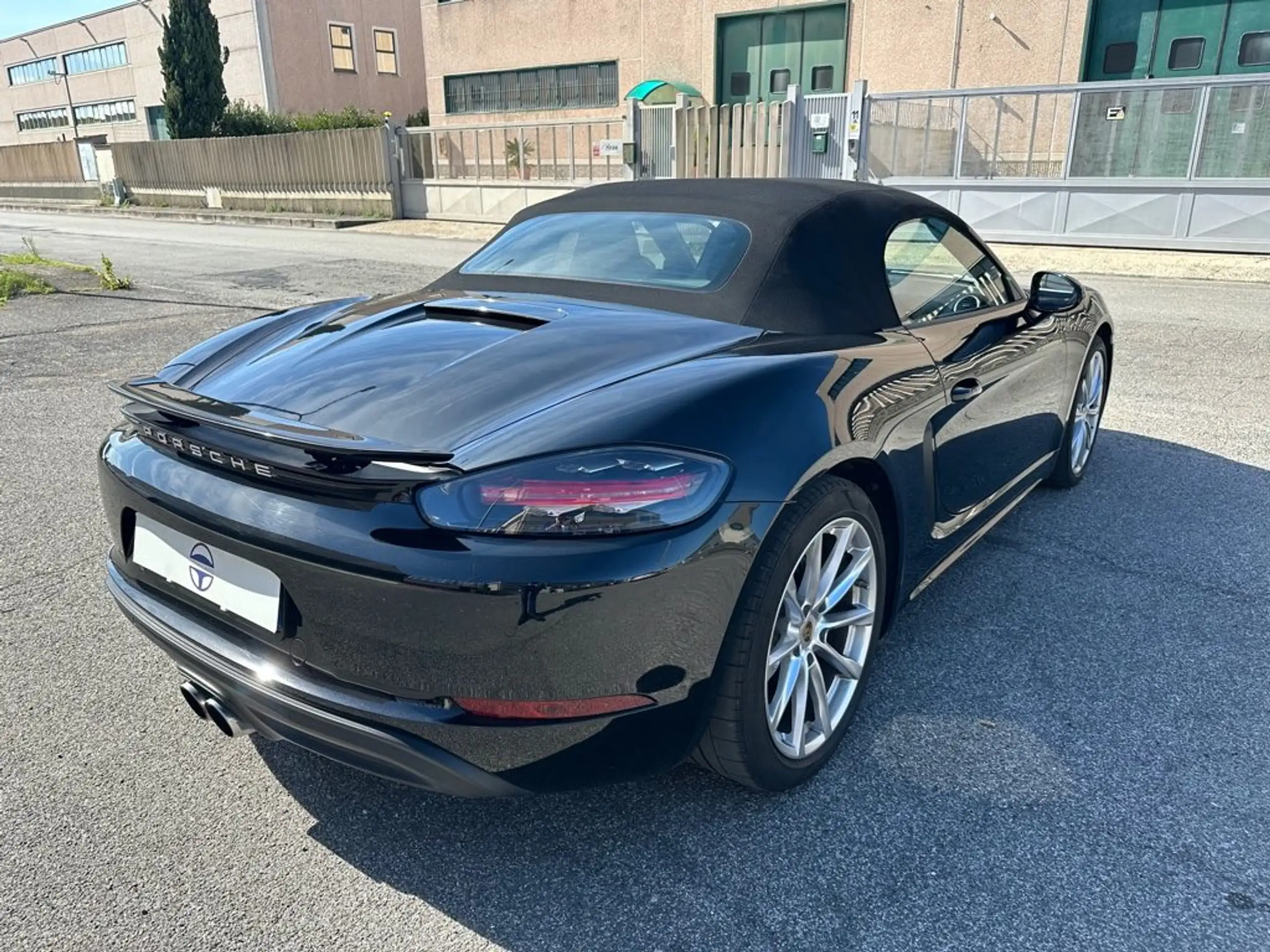 Porsche - 718 Spyder